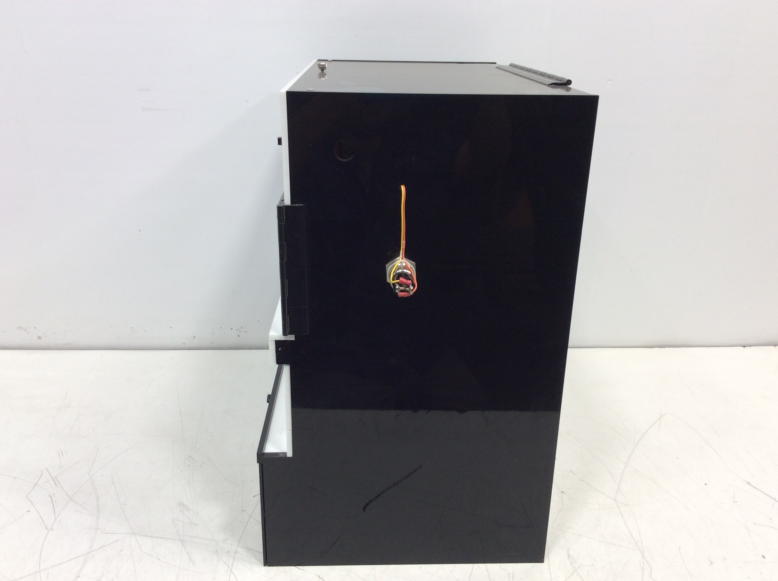 San Diego Instruments Gemini II Avoidance System Rodent Tester For Parts