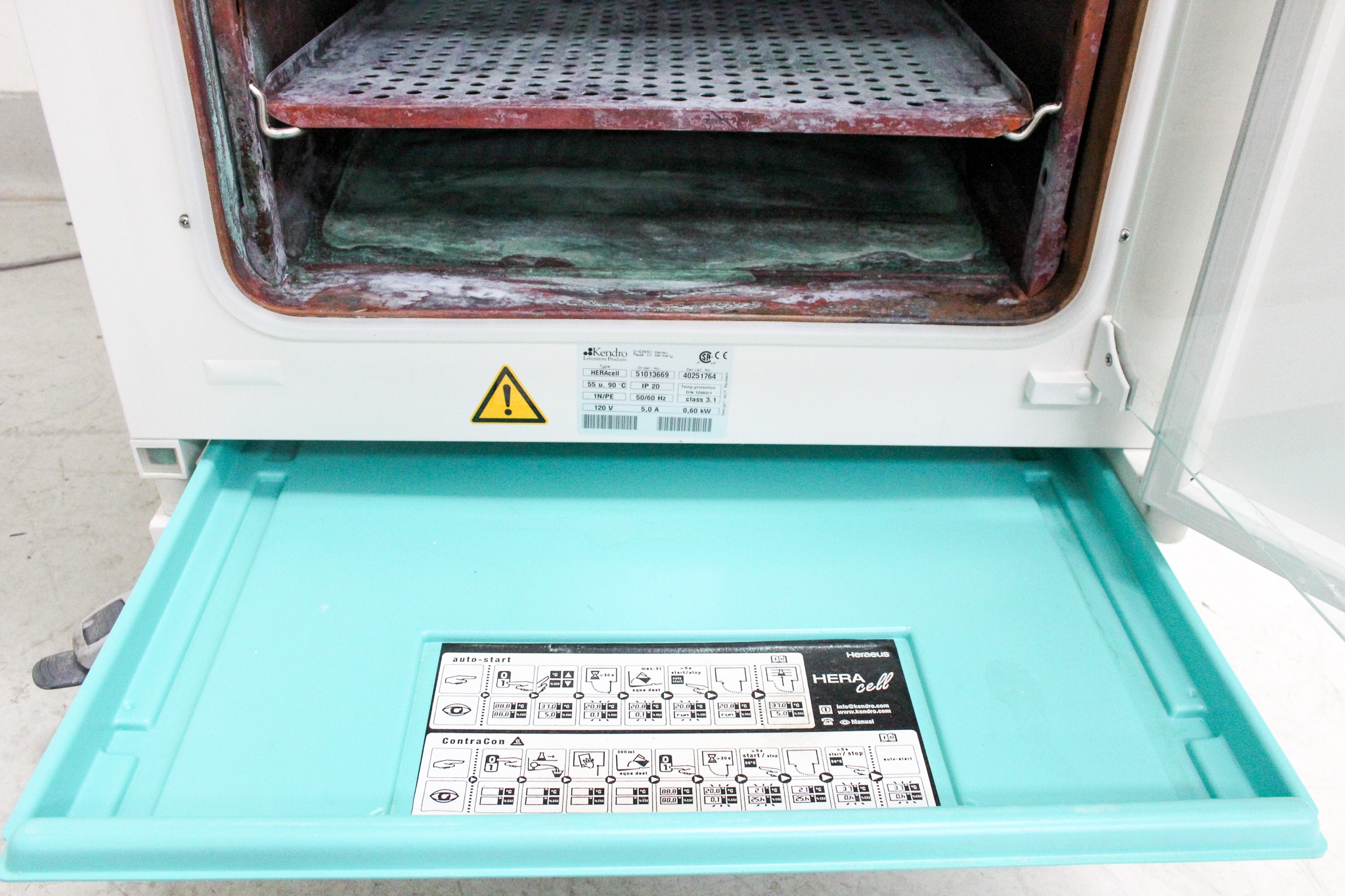 Kendro HERAcell CO2 Incubator 51013669 Copper Lined Chamber 5.4 cu ft 55C