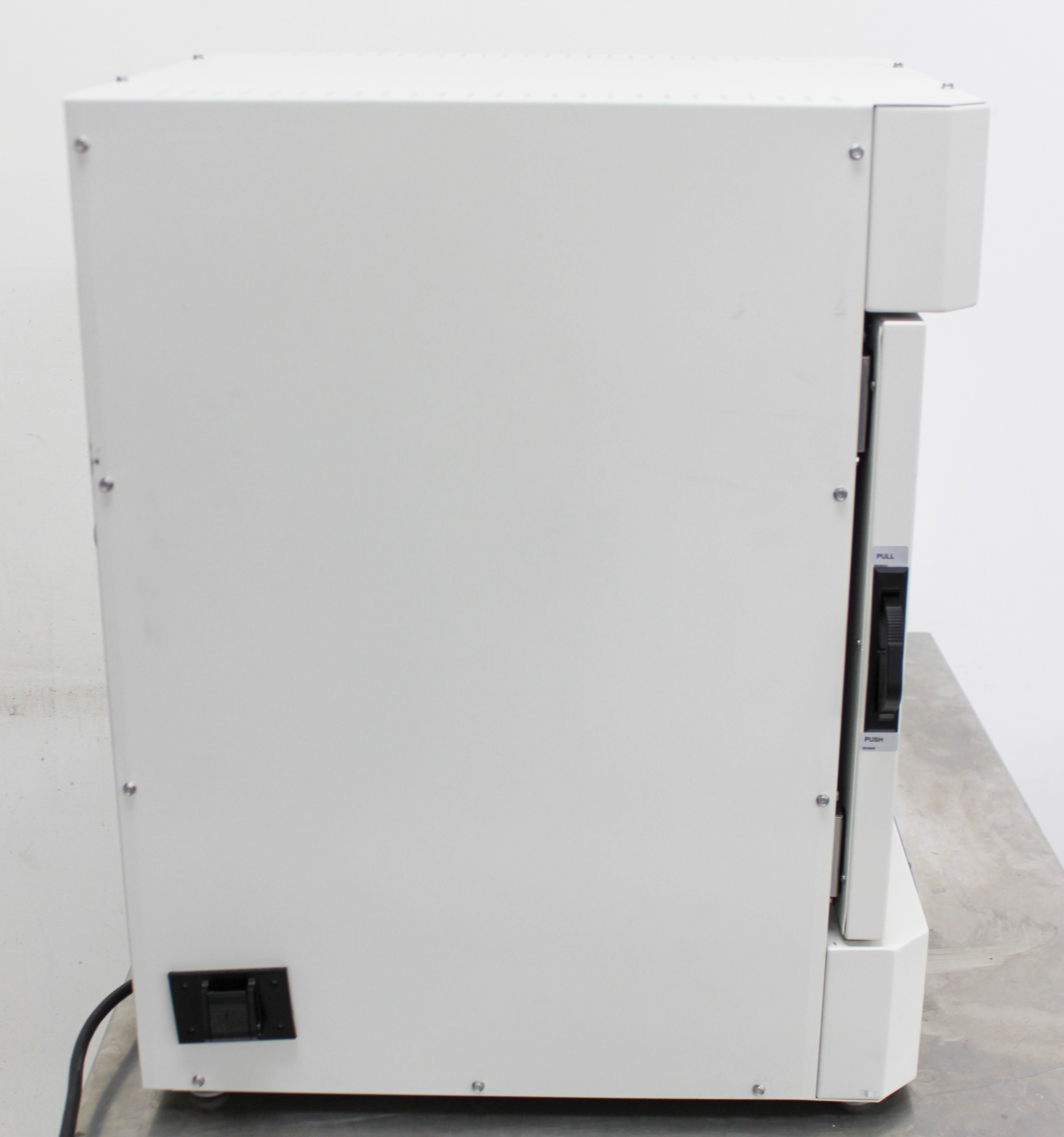 Thermo Scientific VO914A Vacuum Oven 260C with Microprocessor Control