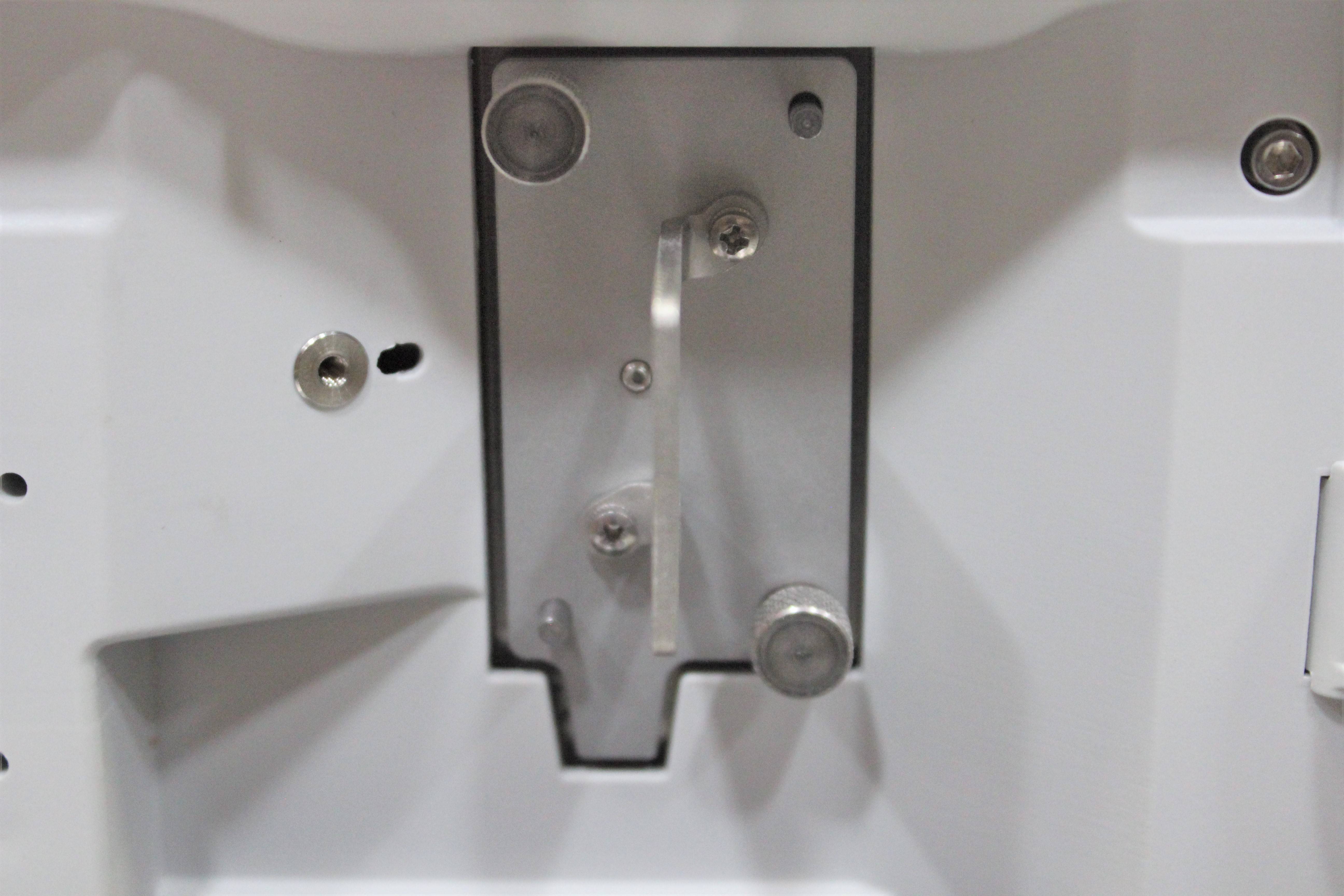 Thermo VWD Variable Wavelength Detector Ion Chromatography 11L Volume