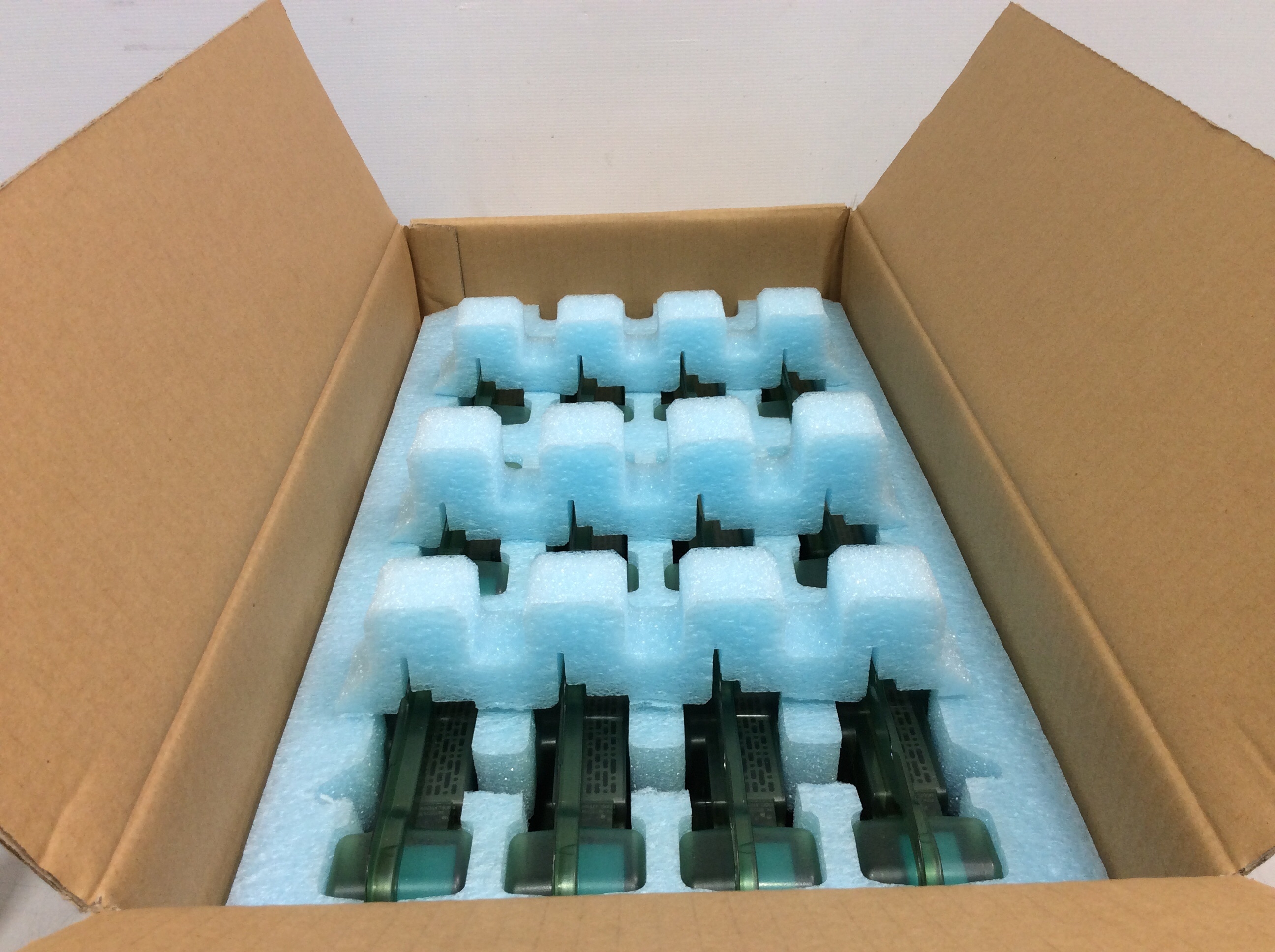 Hitachi HUA721050KLA330 500GB SATA Hard Drive Data Storage Reliable P/N: 0A36141