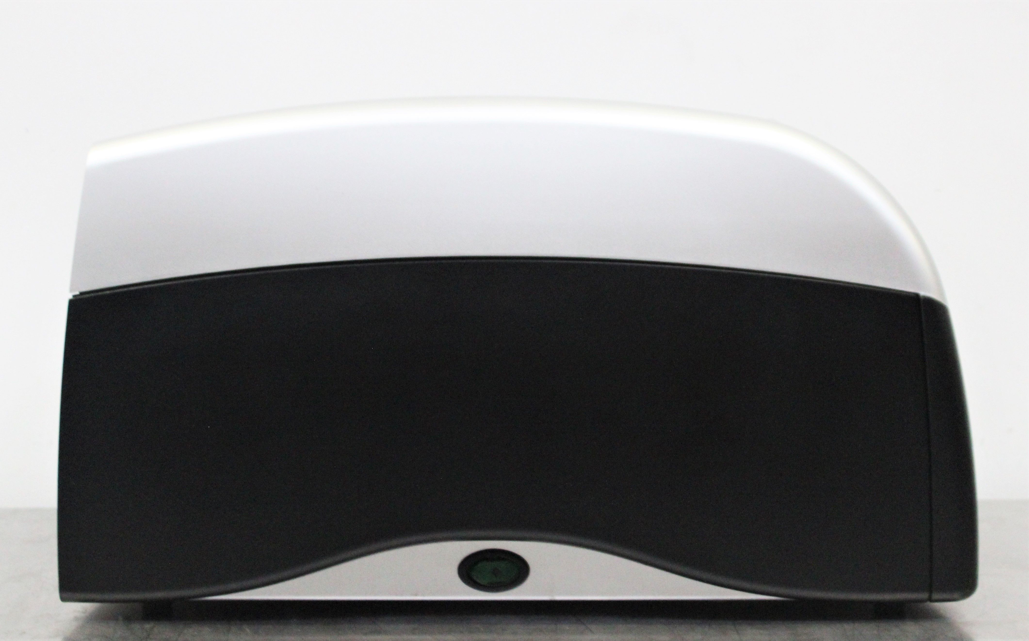 Invitrogen MC1001R BenchPro 2100 DNA Purification System High Yield