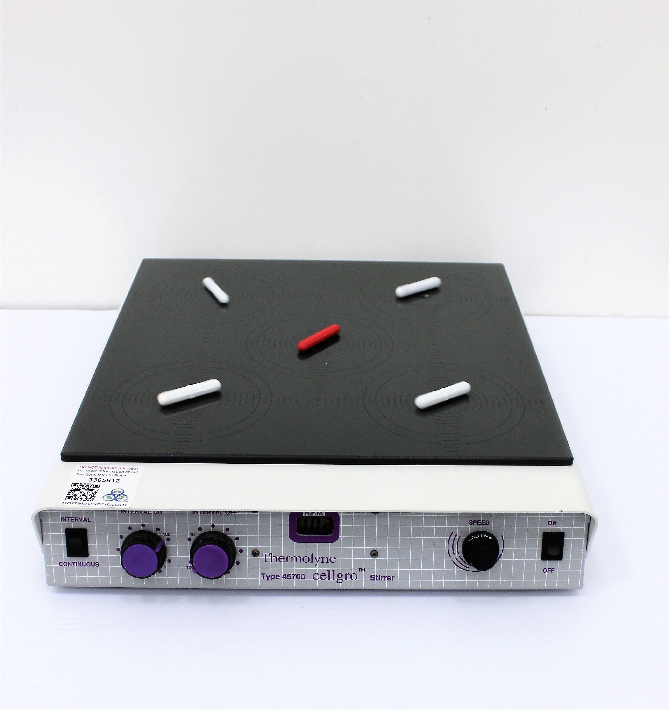 Thermolyne S45725 Multiplace Magnetic Stirrer 1-100 RPM 15x15" Platform