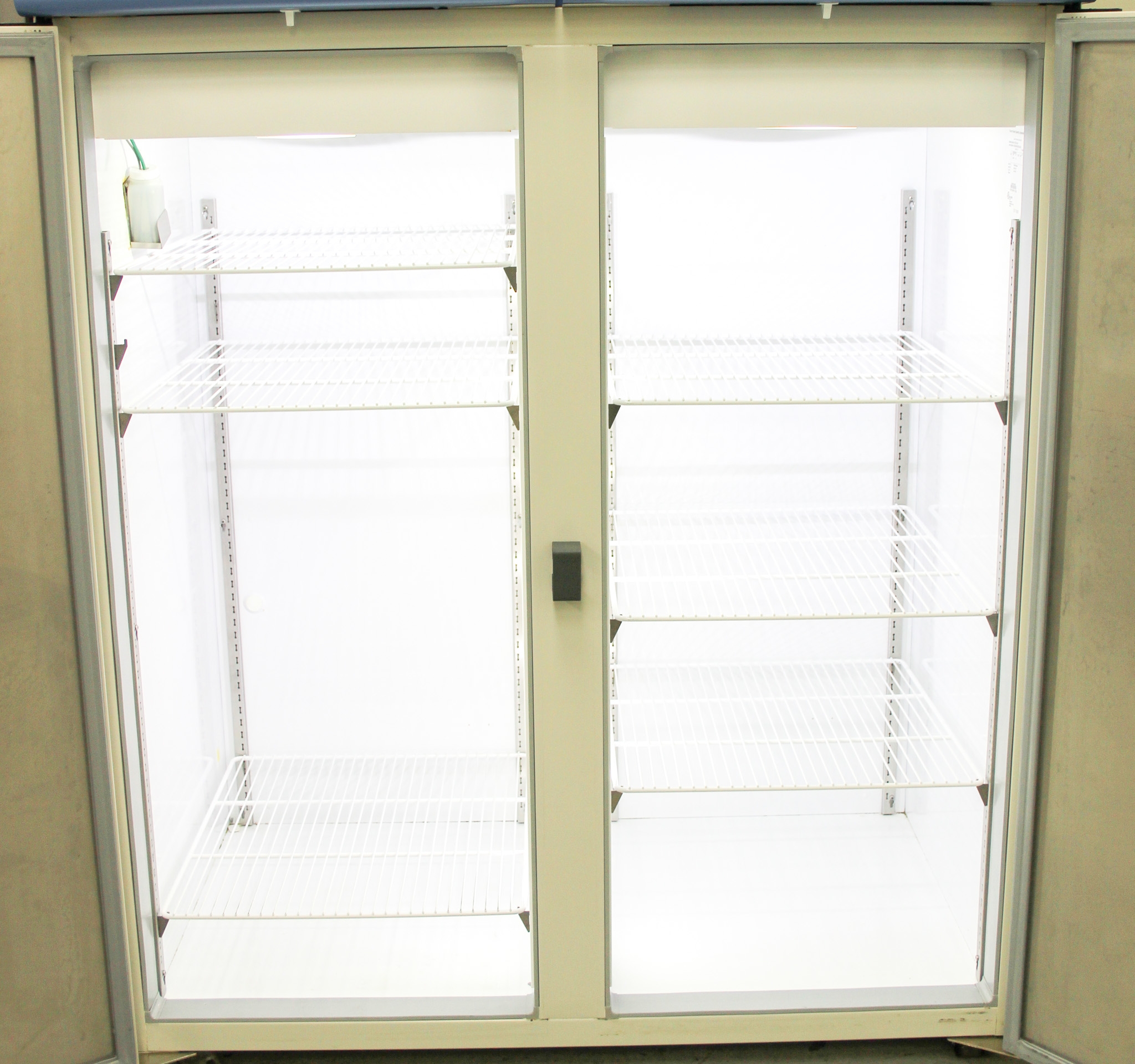 Thermo Revco REL5004A Lab Refrigerator 51.1 CF Dual Solid Door 1-8C Storage