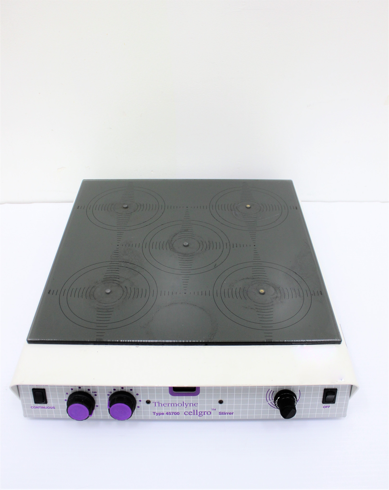 Thermolyne S45725 Multiplace Magnetic Stirrer 1-100 RPM 15x15" Platform