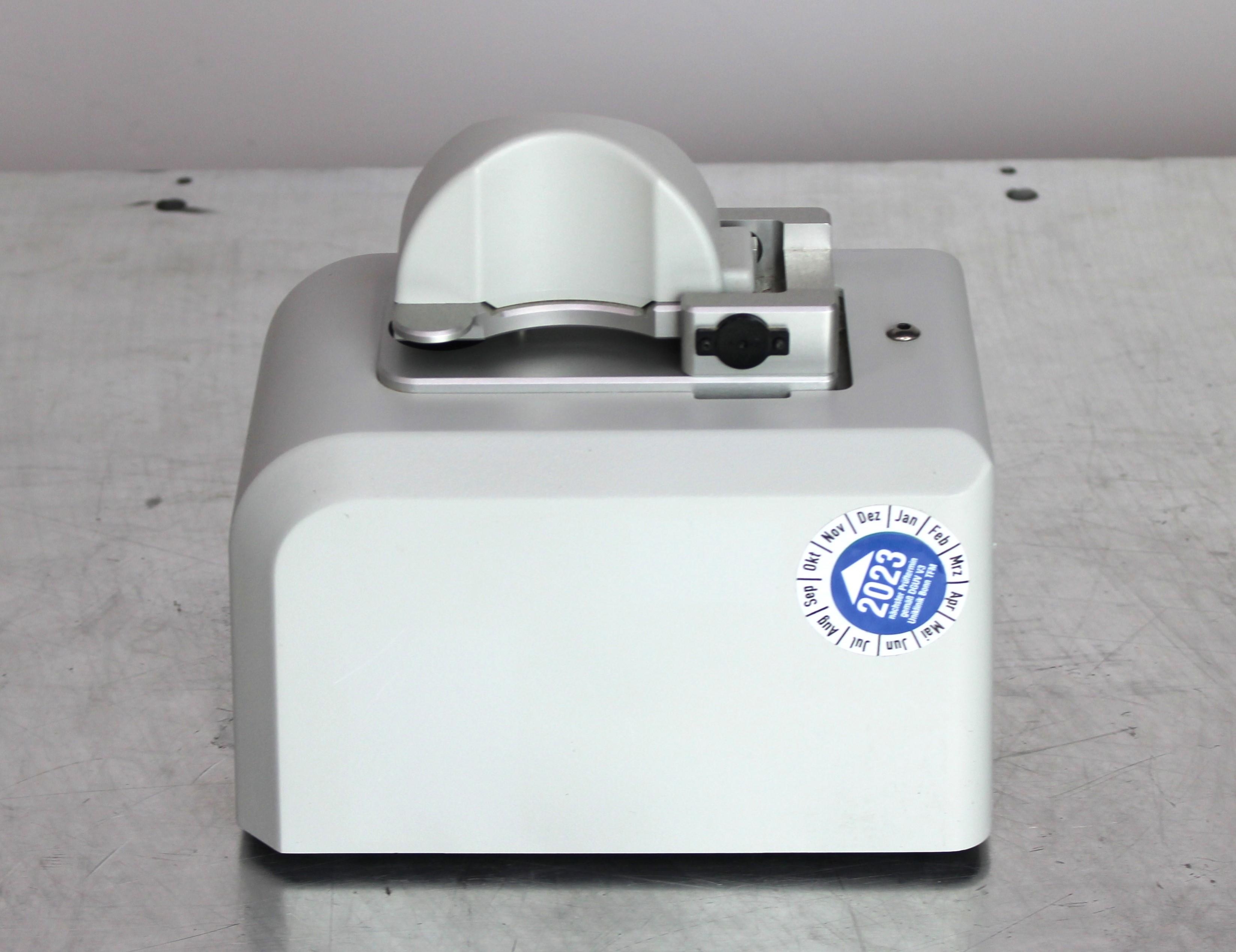 Thermo NanoDrop 2000 UV-Vis Spectrophotometer E112352 Compact Micro UV-Vis