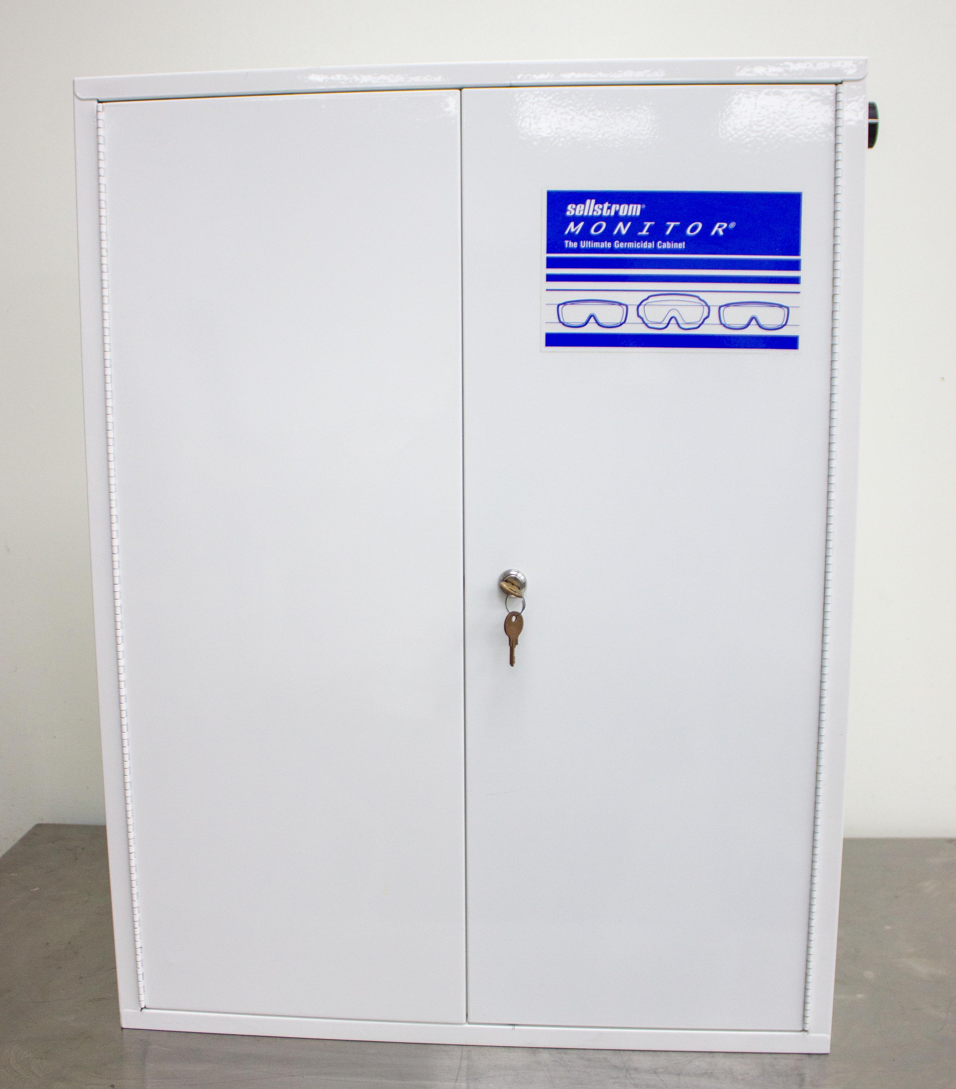 Sellstrom Monitor Ultimate Eyewear Germicidal Cabinet Used Power On Functional