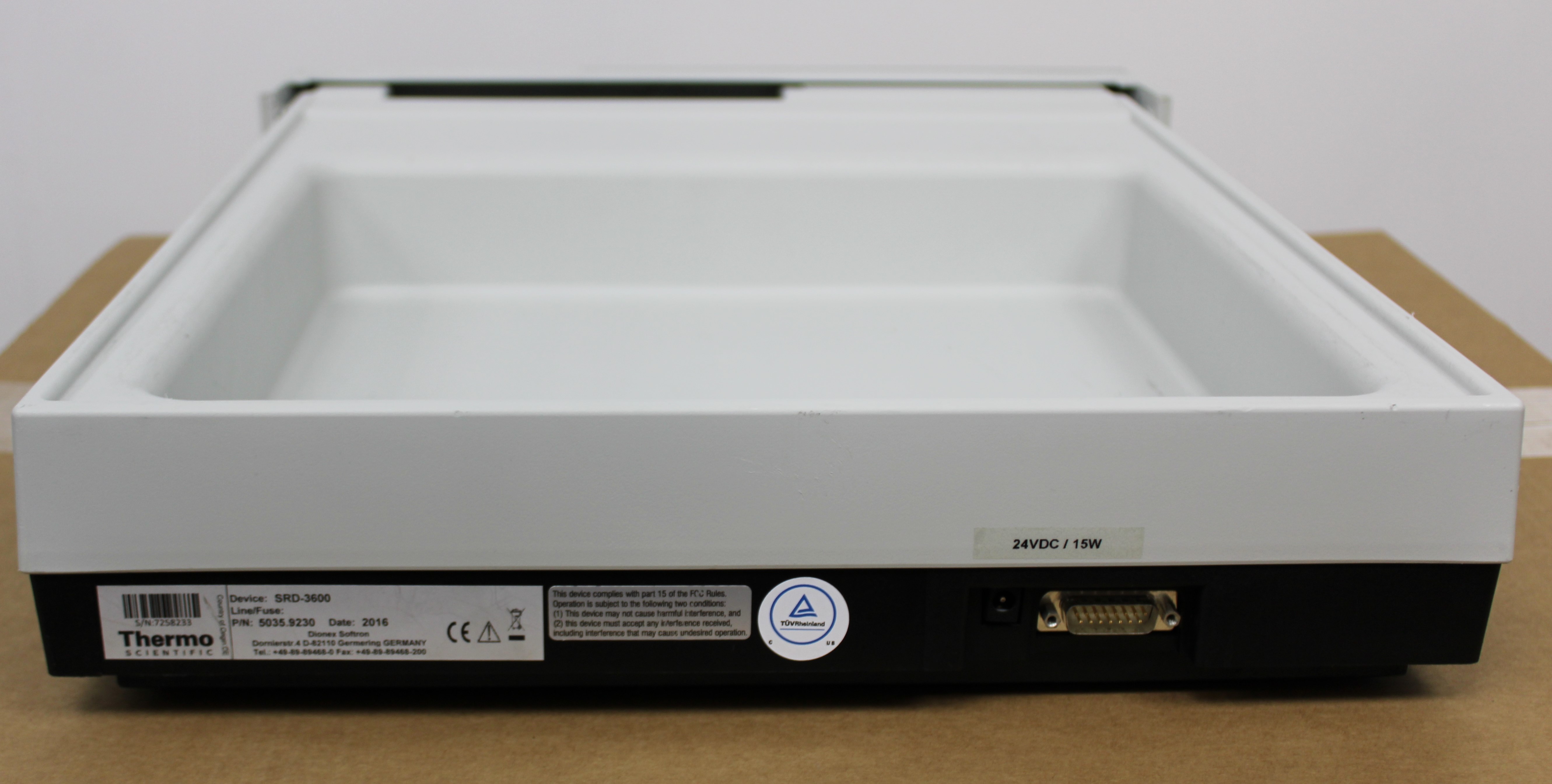 Thermo SRD-3600 Solvent Degasser for UltiMate 3000 Pumps Dual-Gradient Support