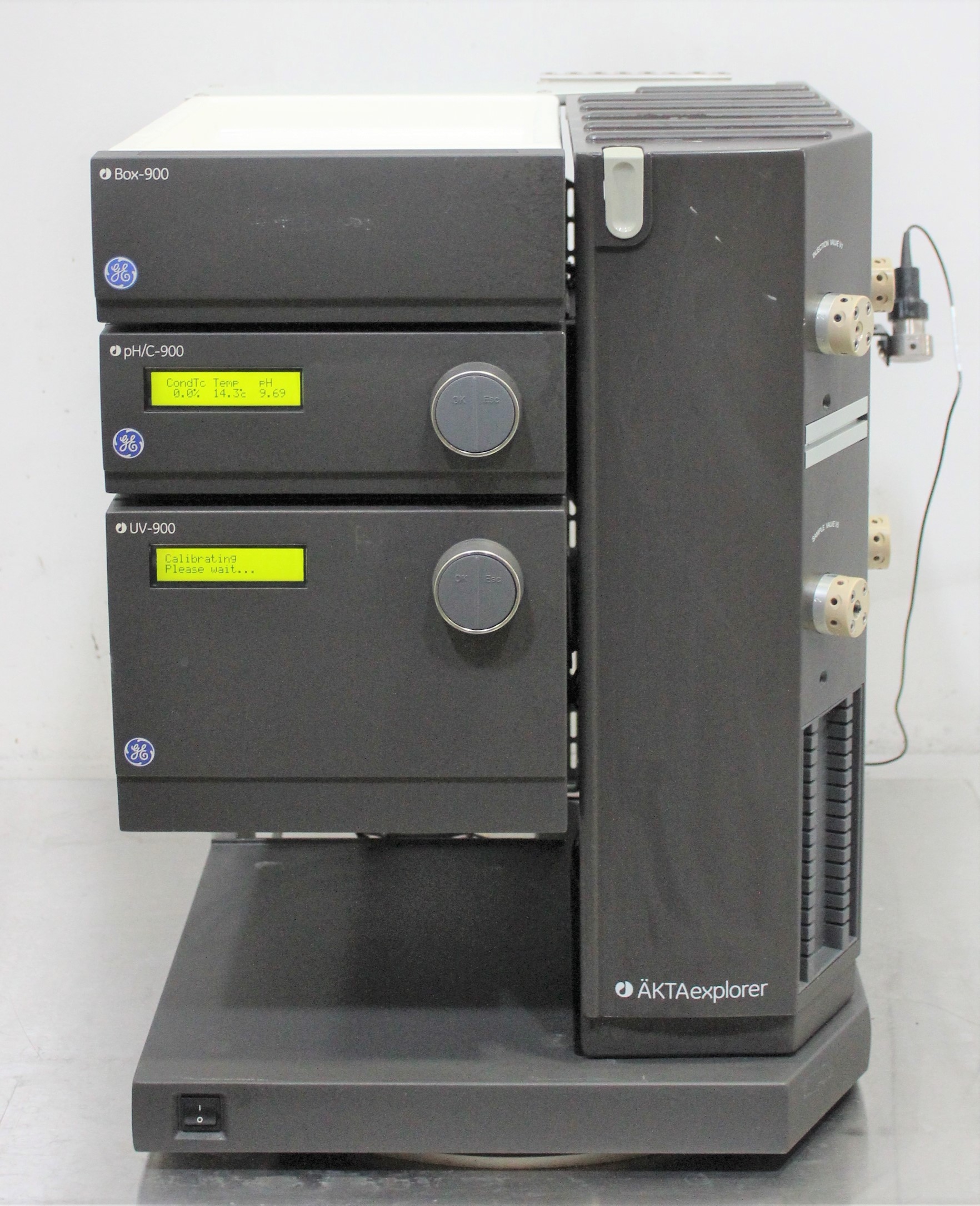 Amersham AKTA Explorer Chromatography System High Throughput Purification