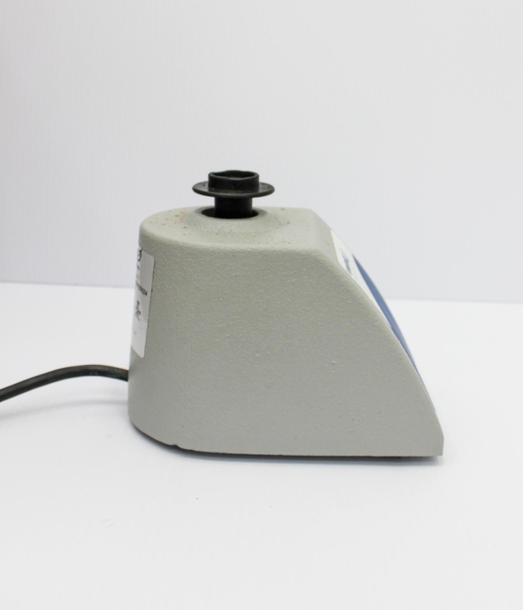 VWR 945302 Touch Vortex Mixer Small Benchtop High-Speed Mixing 3200RPM