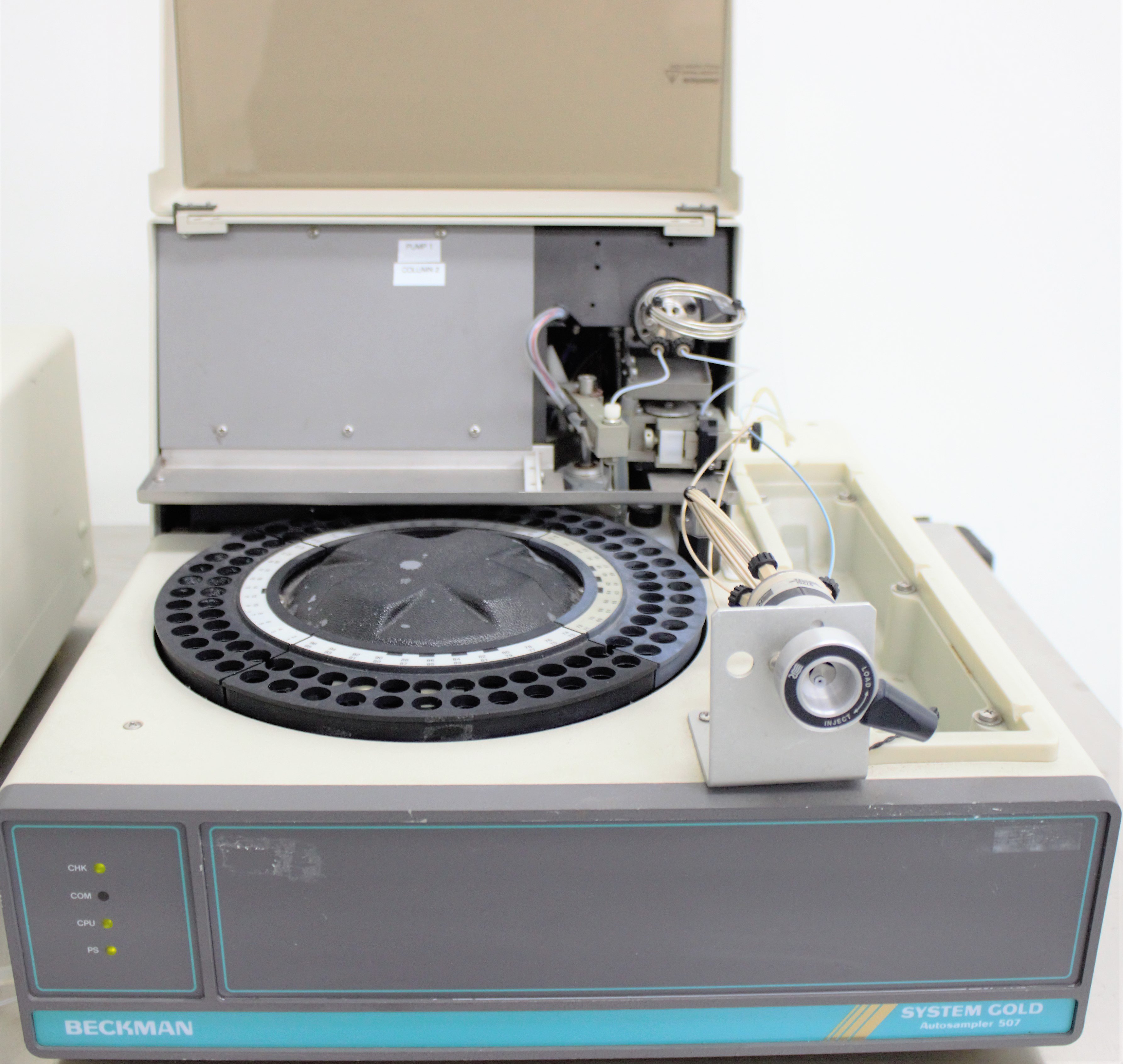 Beckman System Gold HPLC Multimodule 0-6000 psi 190-600 nm Diode Detector