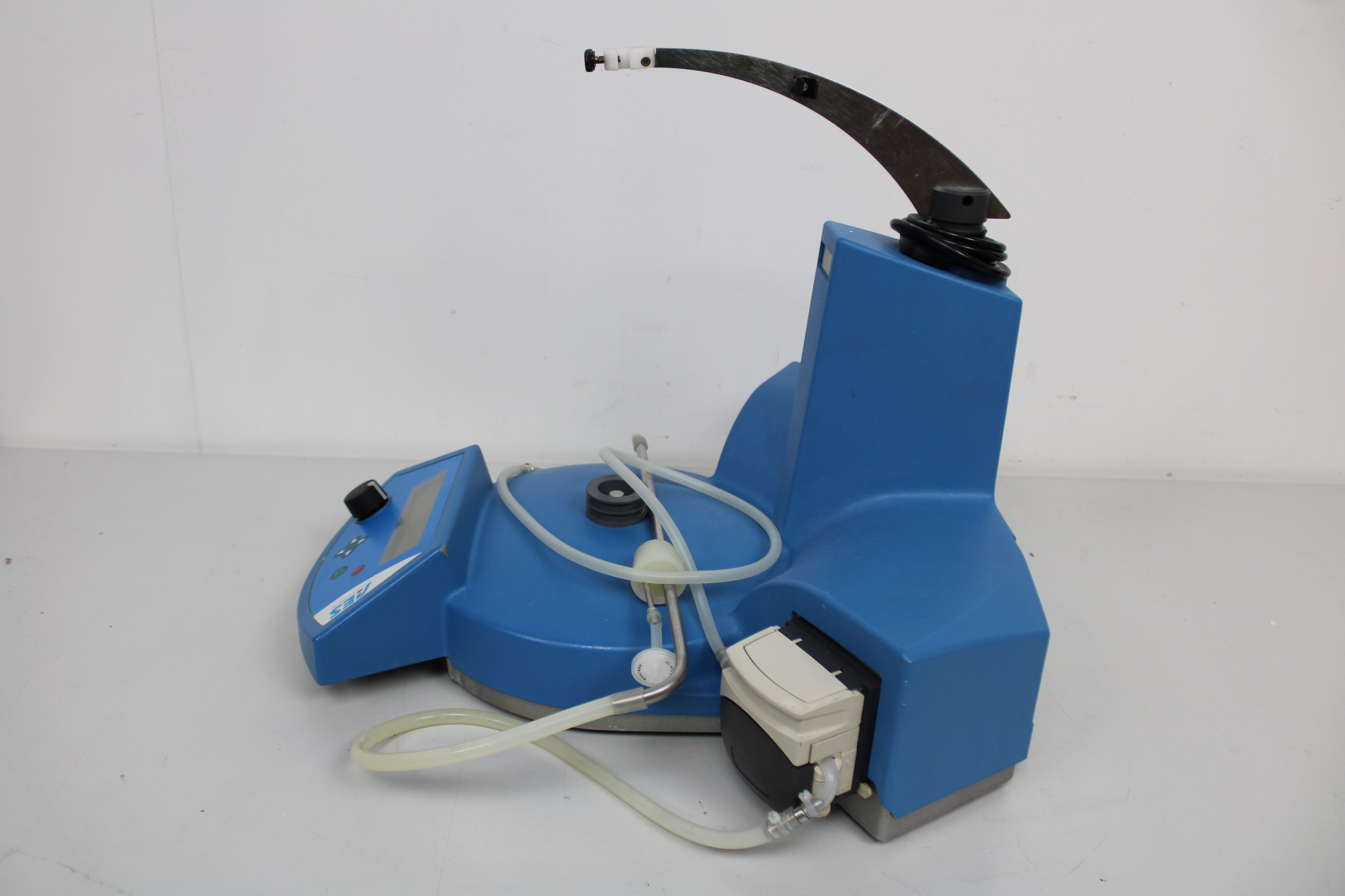 AES Dilumat 4 Diluter Automates Weighing and Dilution in Labs