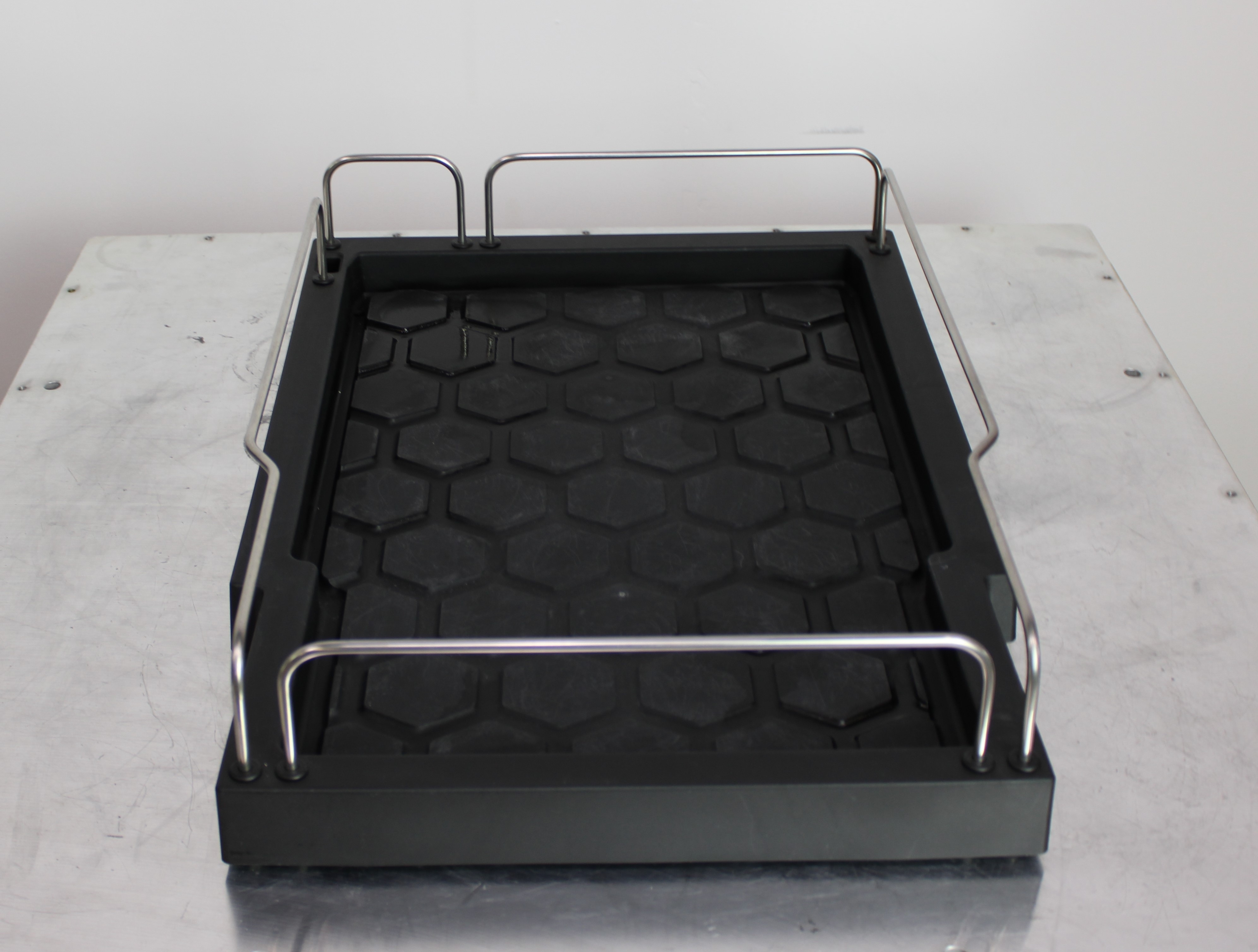 Thermo Vanquish HPLC System Solvent Rack Robust Used High Capacity Unit