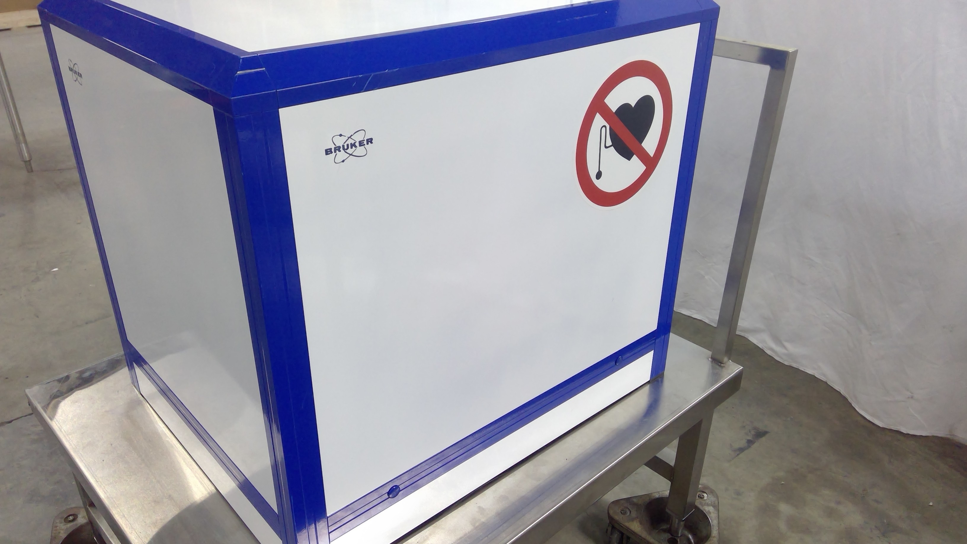 Bruker MQ10 NMR Analyzer with Power Cord - Used, Cosmetic Wear