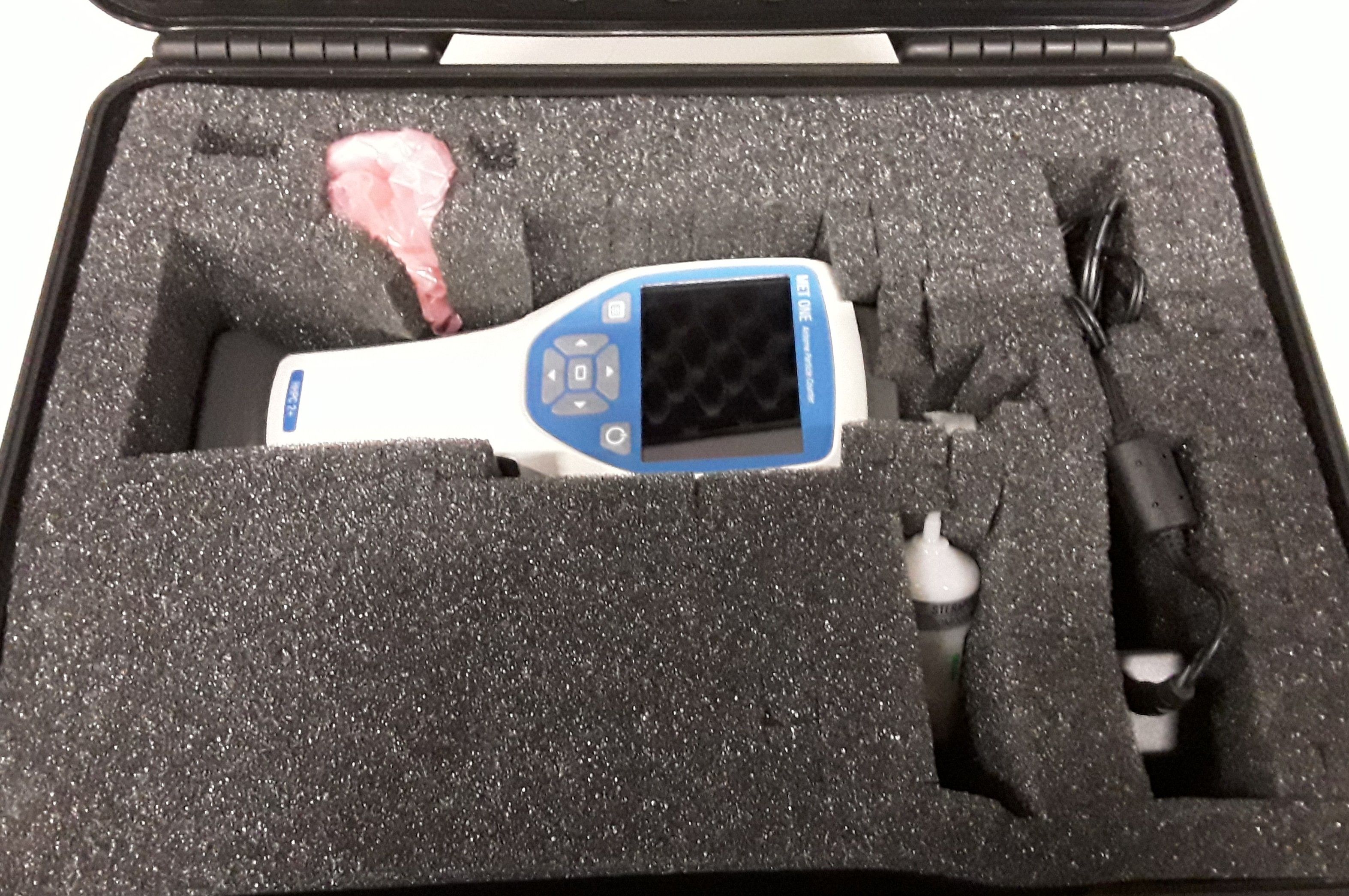 Met One 2089310-03 Particle Size Analyzer Handheld 0.5-5um USB Interface TK