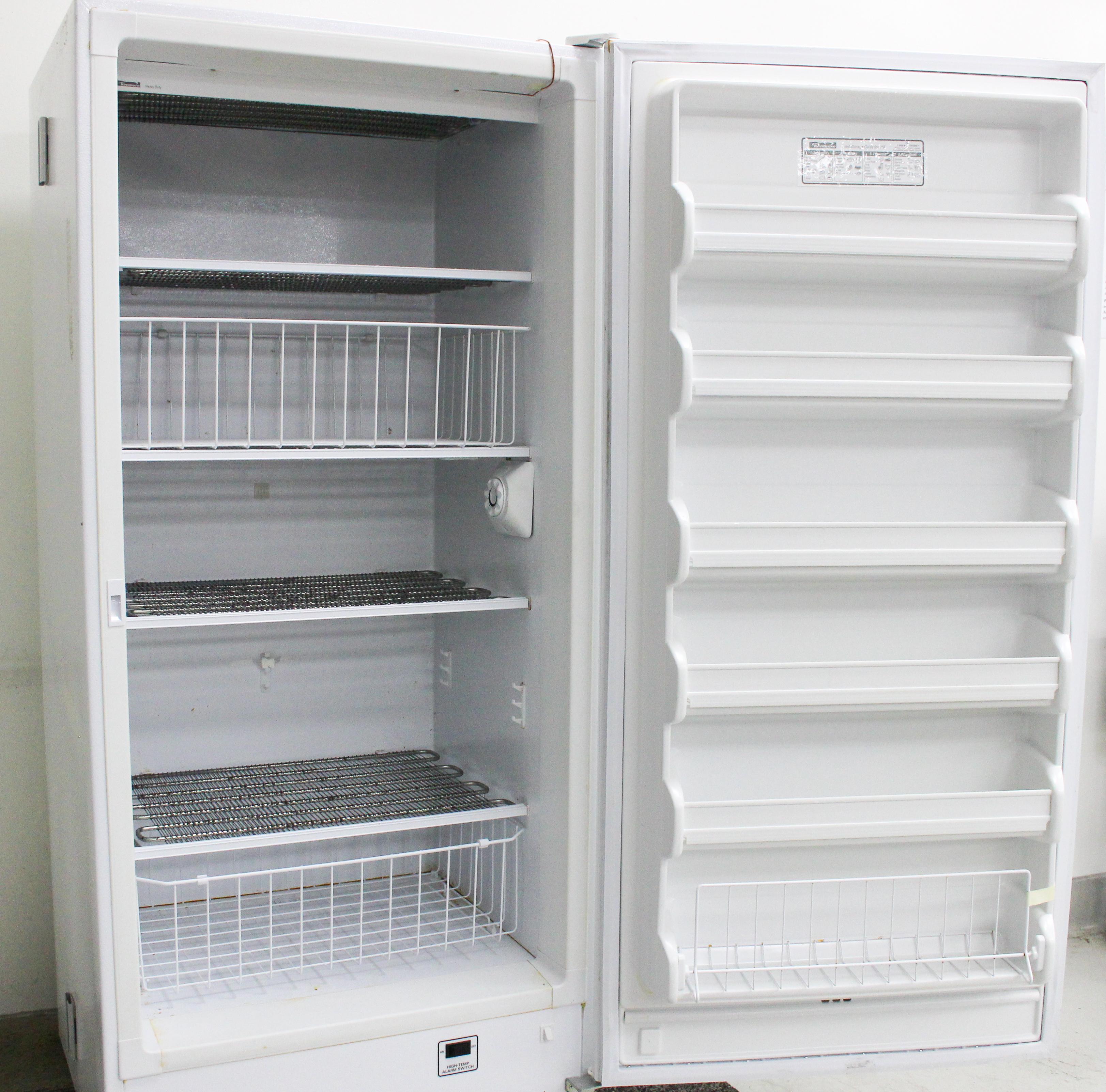 Kenmore 253.21111104 Commercial Freezer -26C, 4 Shelves, Space-Saving UPRT