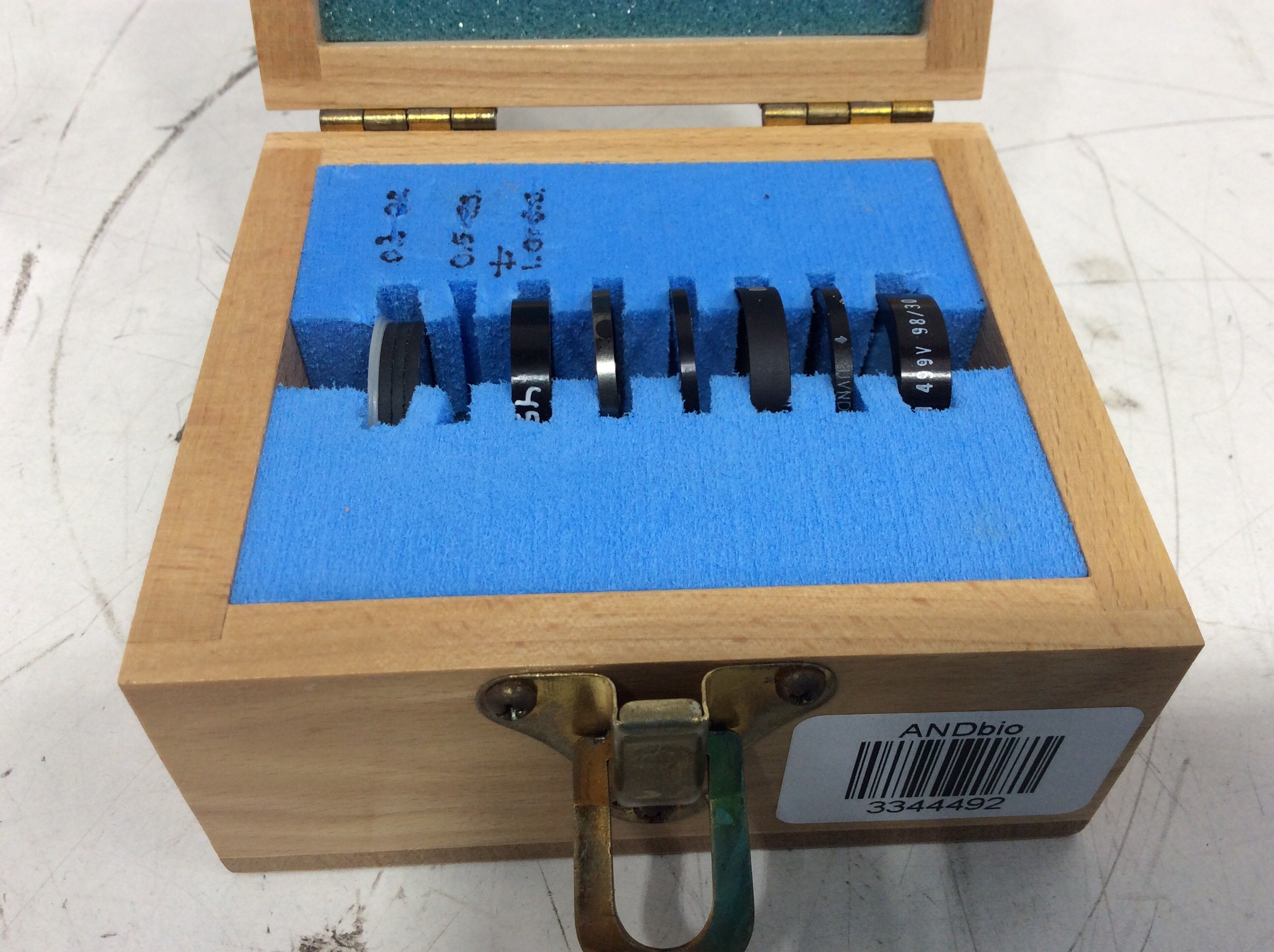 Edmund Achromatic Lenses Optical Microscopy Turnkey Functional Set Includes Case