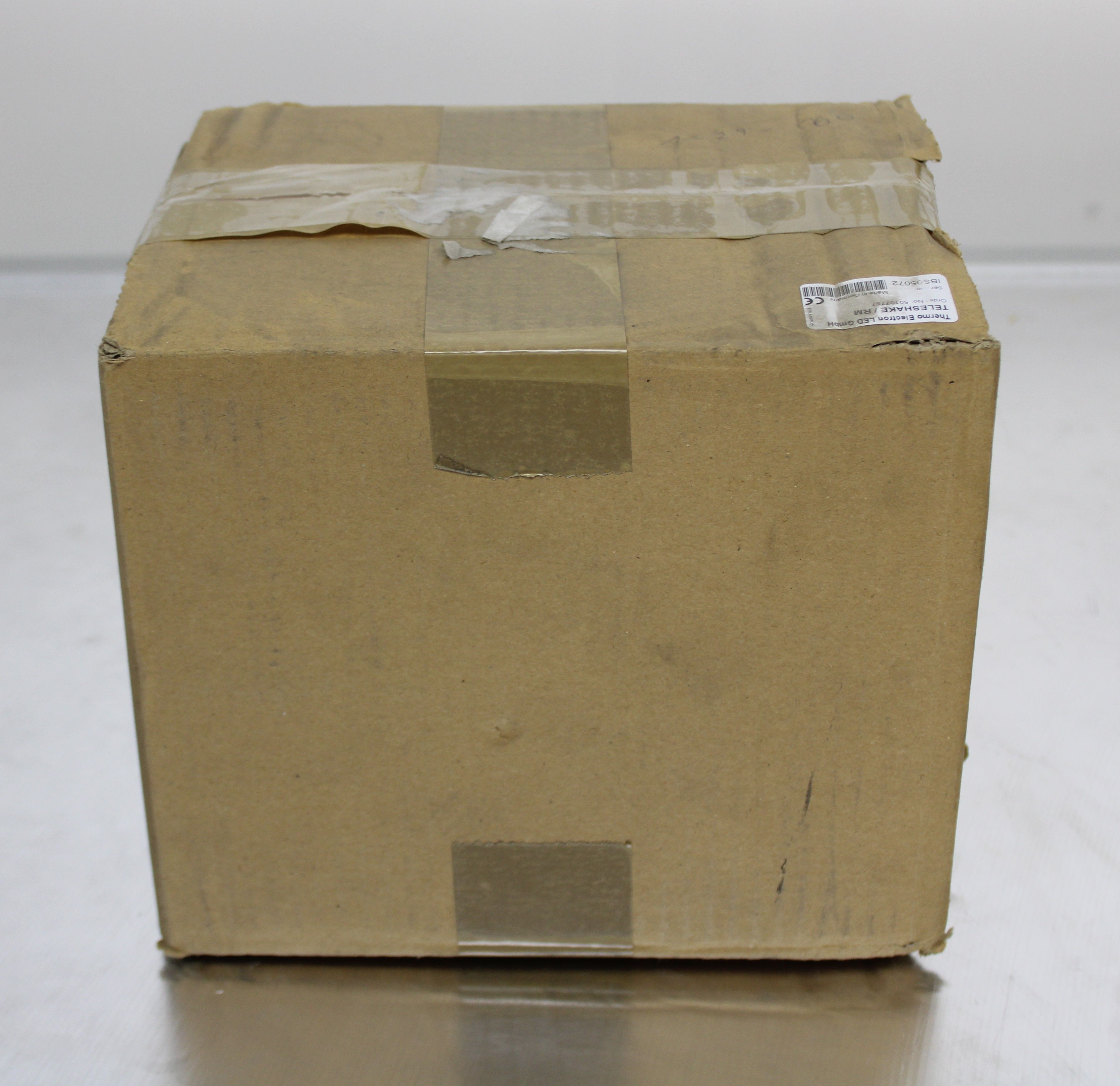 Thermo Variomag Teleshake Vortexer Shaker 100-2000RPM 96/384 Well Plates