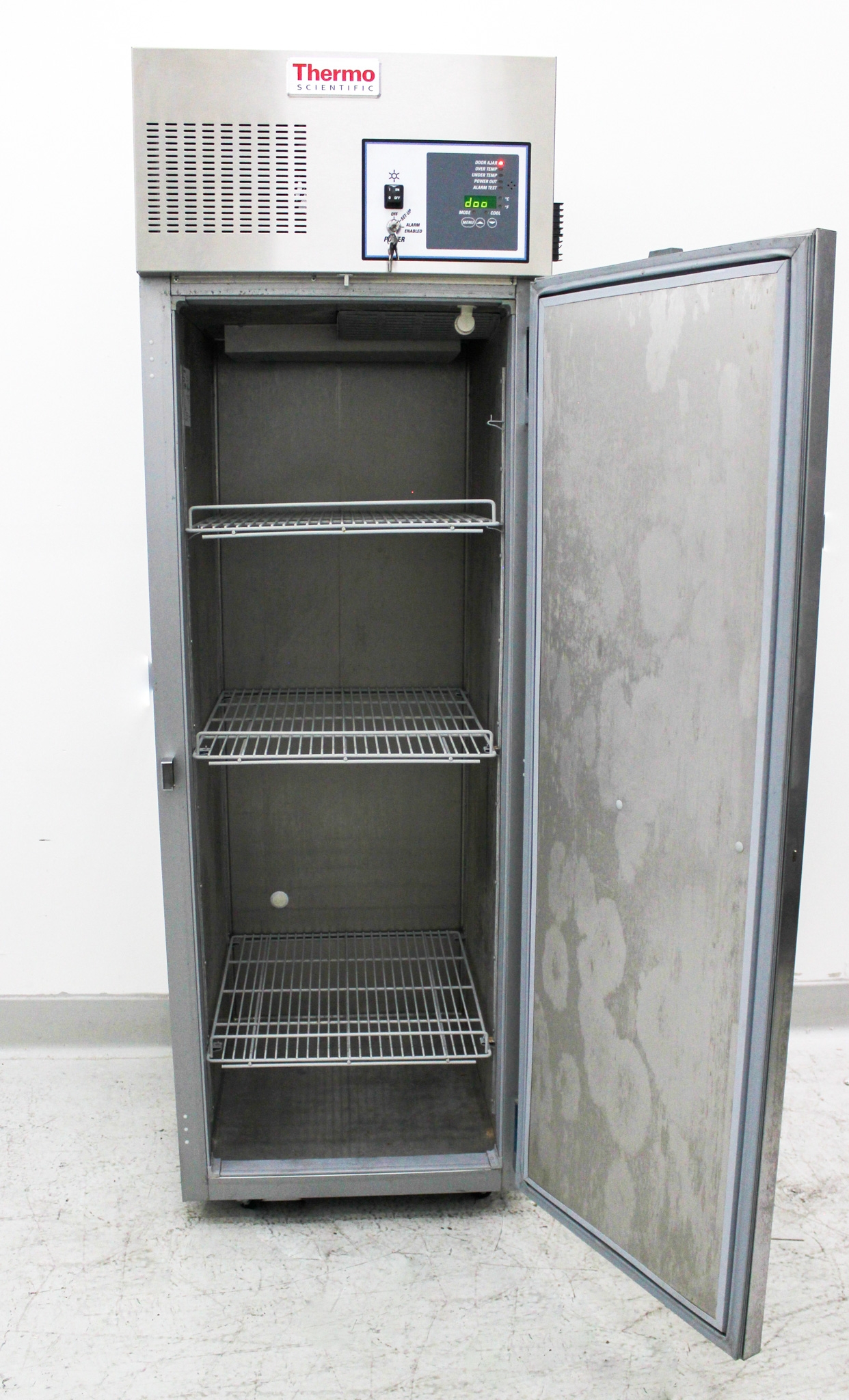 Thermo Scientific MF25SS-SAEE-TS General Purpose Lab Freezer 24 Cu Ft