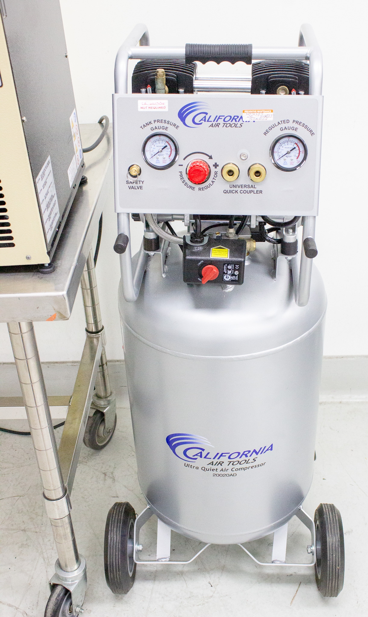 California 20020AD Quiet Oil-Free Air Compressor Includes Air Dryer 5.3CFM