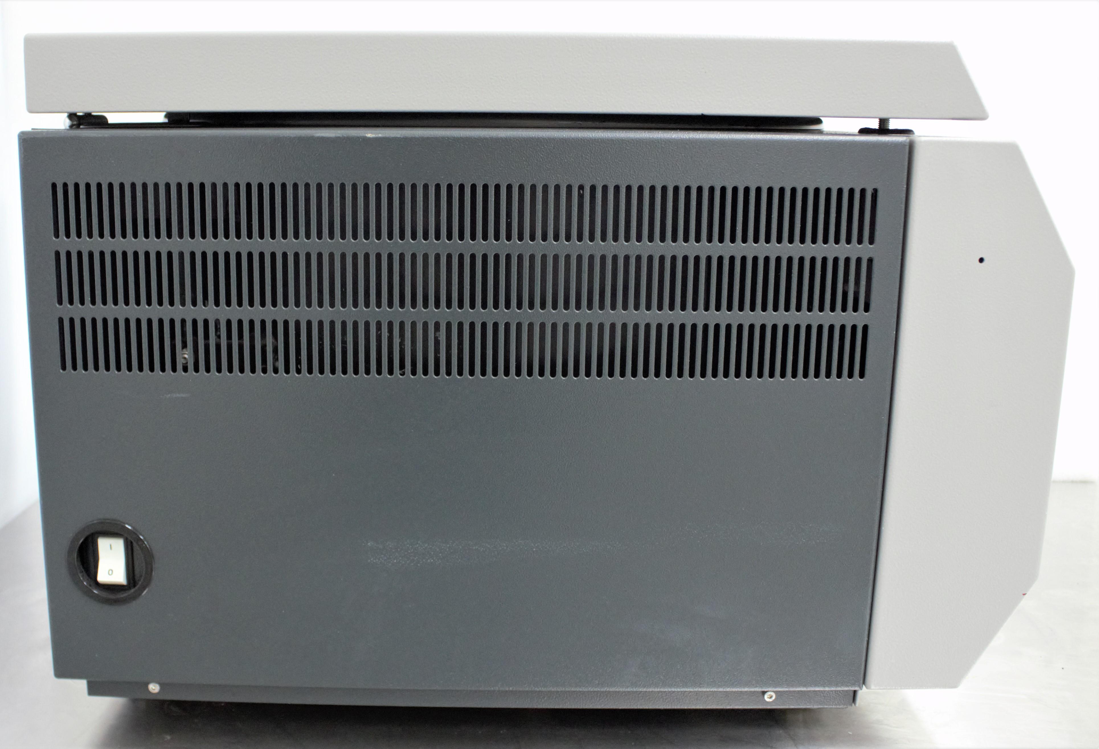 Jouan C4-22 Benchtop Centrifuge 7500RPM 4x750ml Temp Control Precision Use