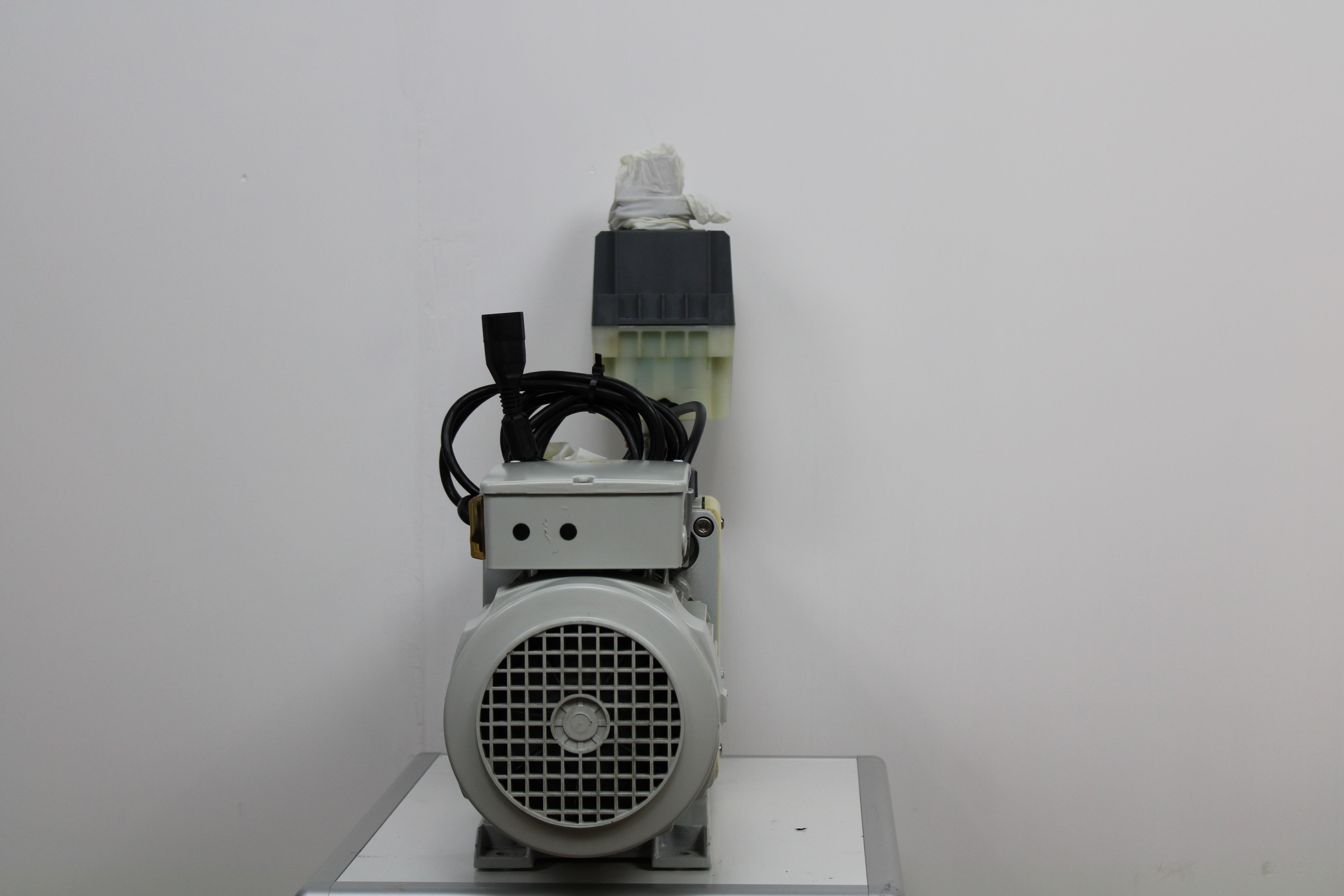 Edwards E2M28 Pump Vacuum VG Used 97 lbs 230V 50/60Hz Oil Sealed Rotary