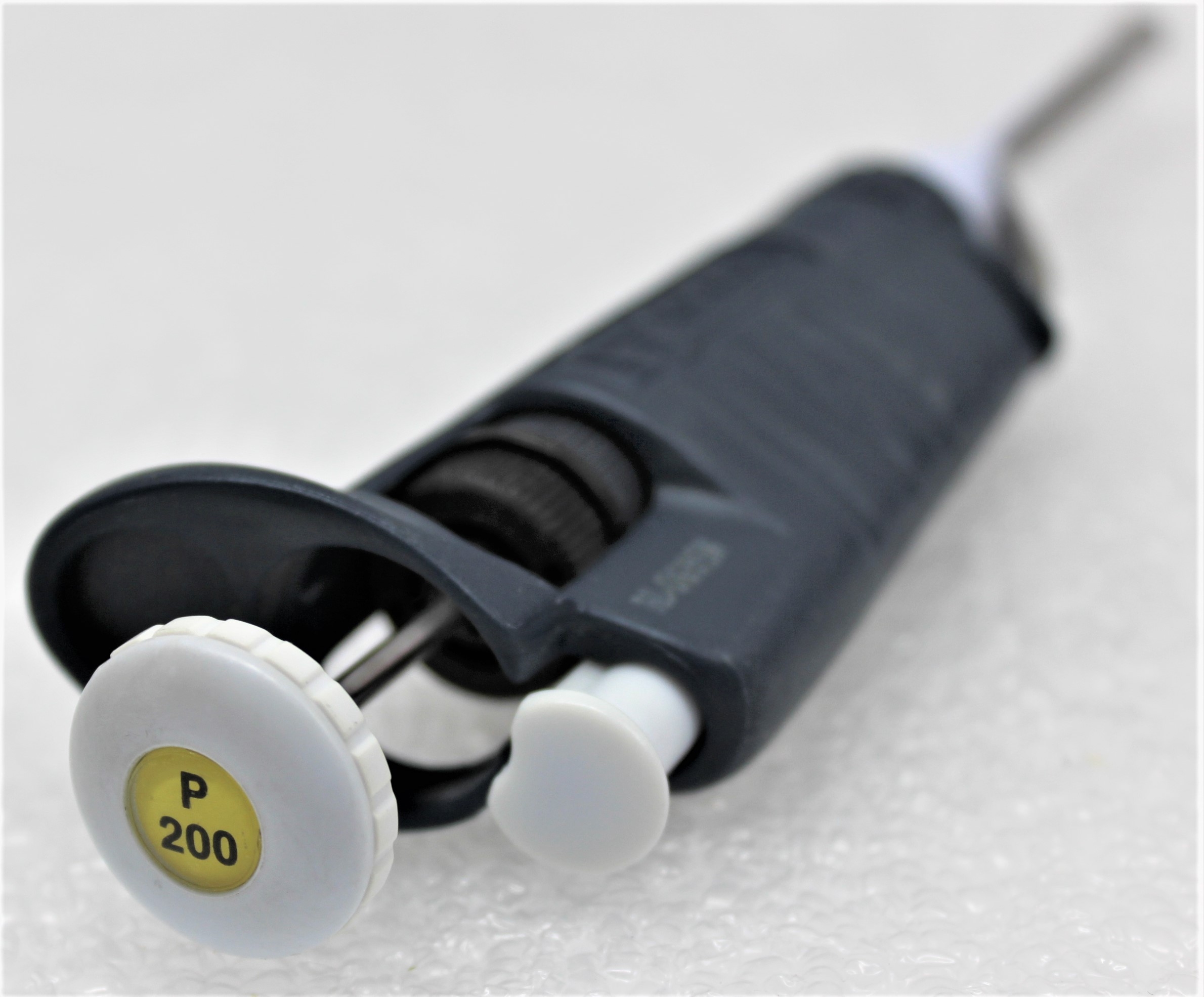 Gilson P200 Single Channel Pipette Liquid Handling Precision 200l Capacity Used