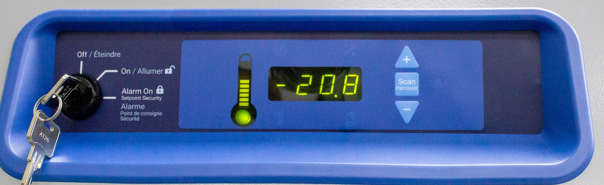 Thermo TSX2320FA Lab Freezer -20C Performance 650L Energy-Efficient Used