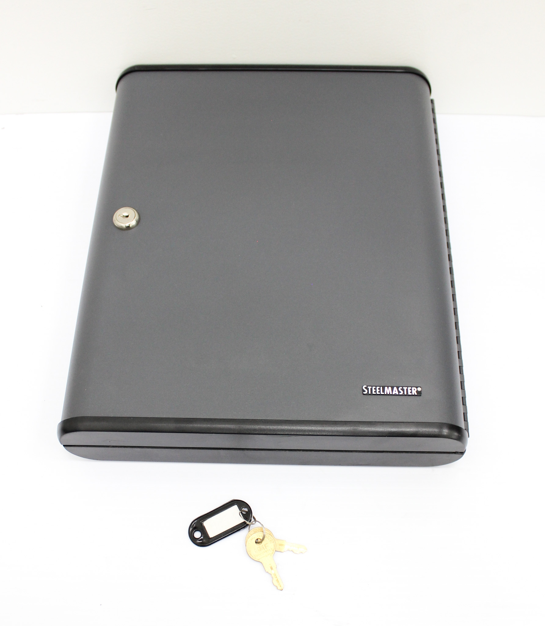 STEELMASTER Key Box Control Case 60 Key Capacity Hooks Steel Excellent Used