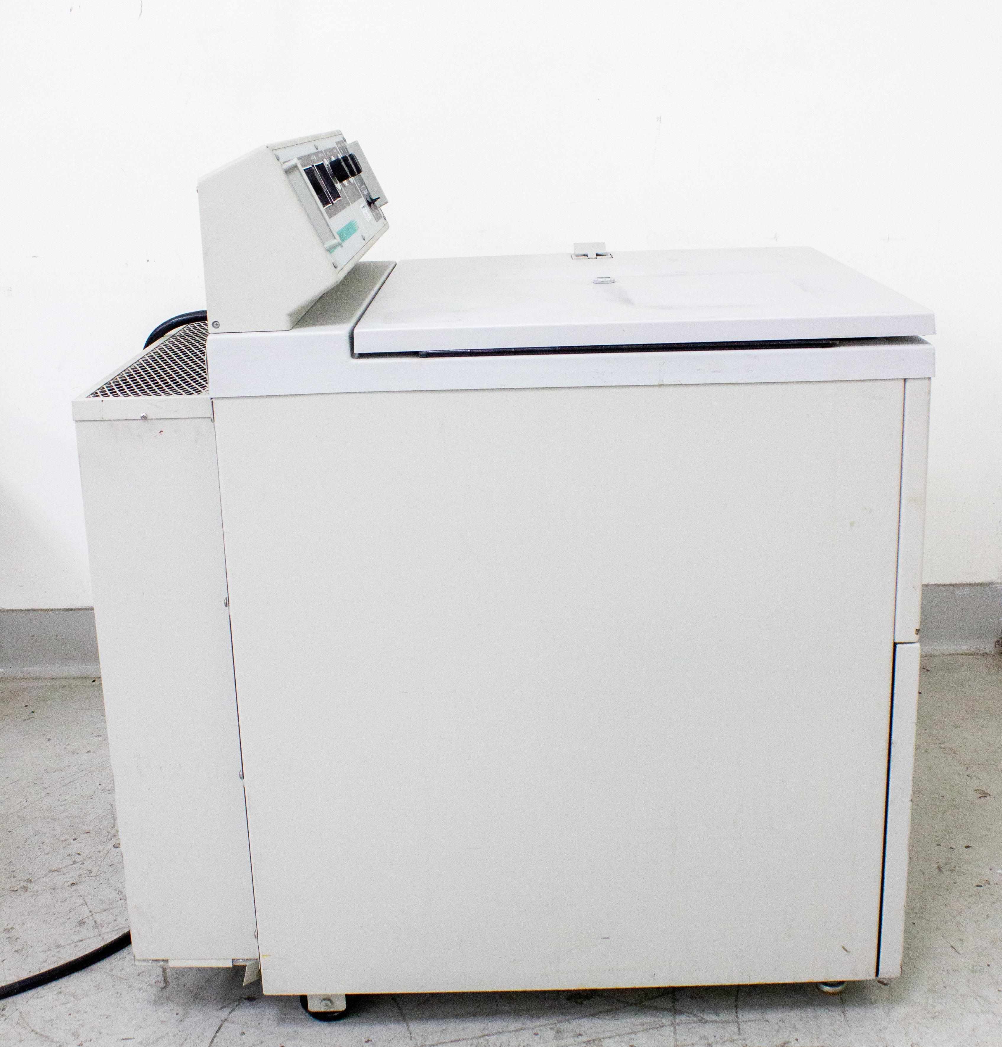 Kendro Sorvall RC 3B+ Centrifuge -20C to 40C 6000RPM 6x1400mL CFC-Free