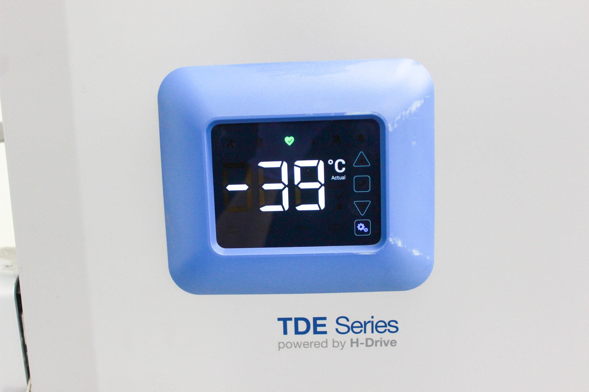 Thermo TDE60086LV Ultra Low Freezer -10C to -40C 816L Energy Efficient