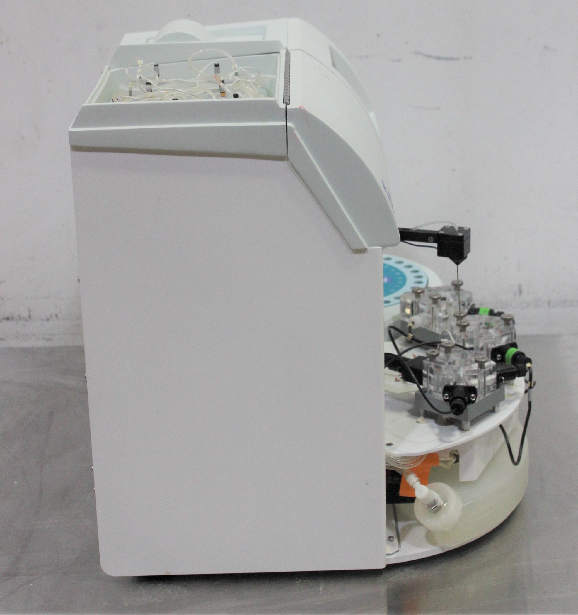 YSI 7100 MBS Bioanalytical System for Lab Enzyme Sensors Used