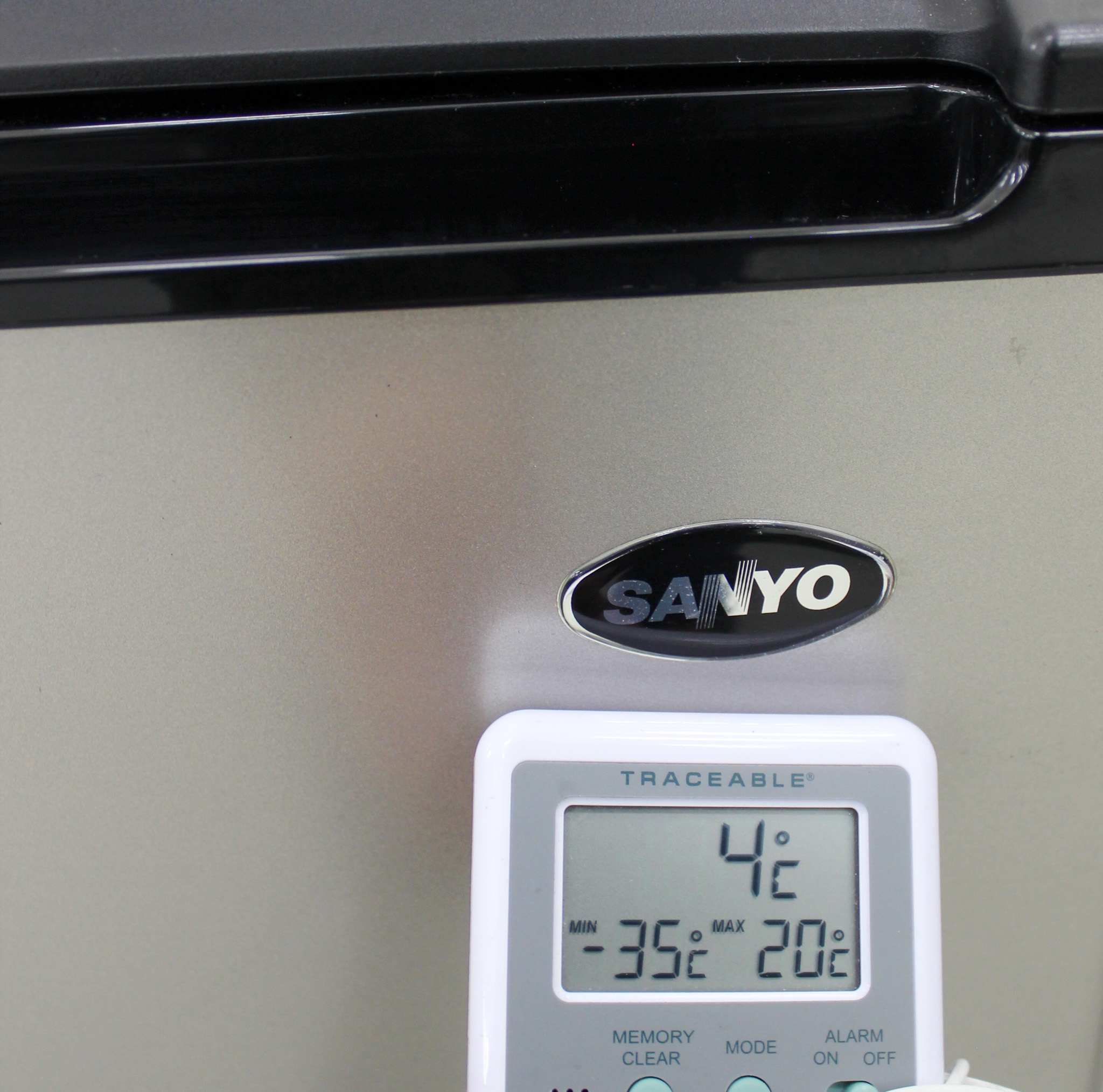 Sanyo SR-4912M Laboratory Refrigerator 4.4 cu. ft. Compact Stainless Steel