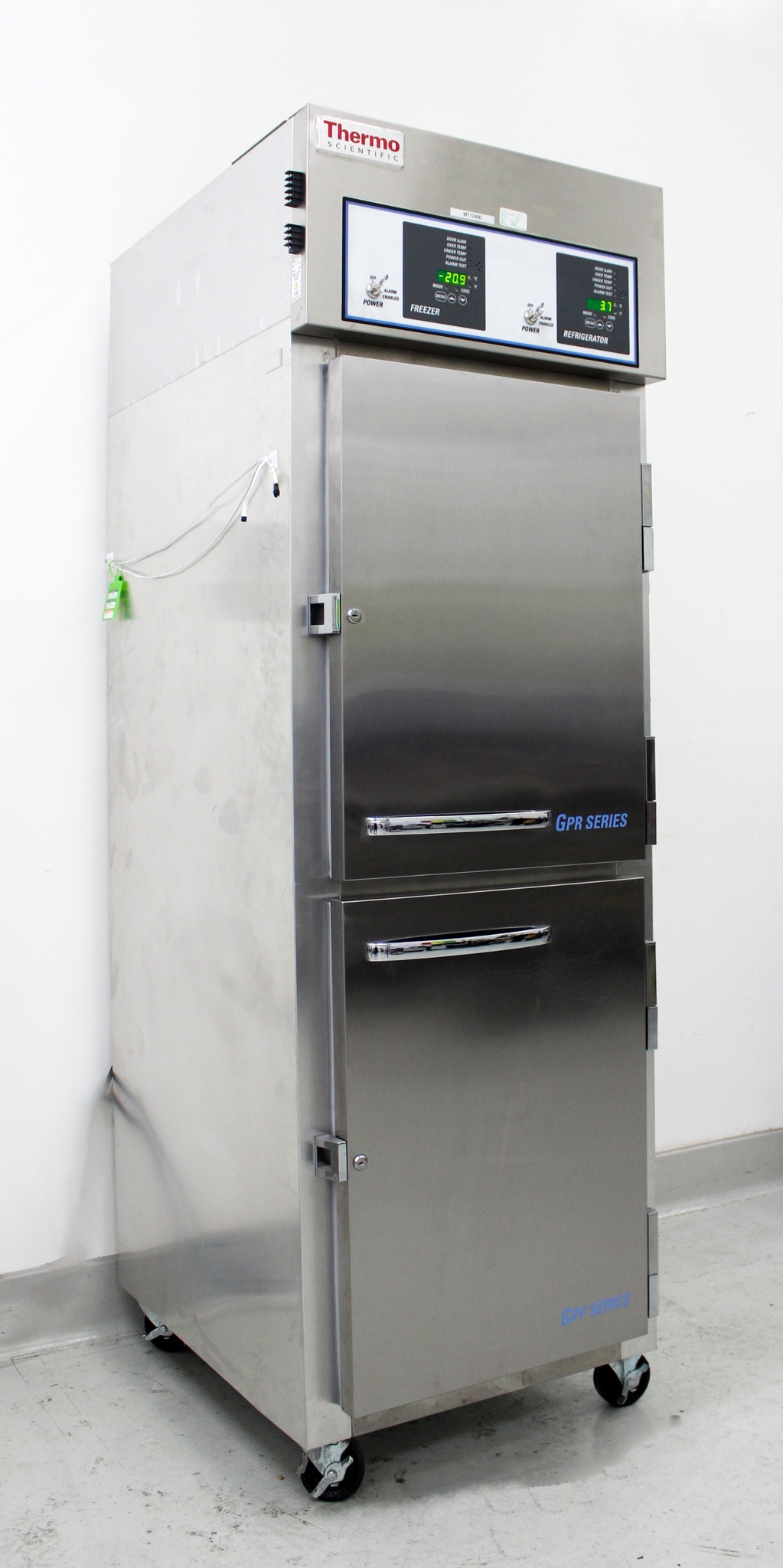 Thermo MC20SS-SAEE-TS Refrigerator Freezer Combo 20 cu ft -20 to 4C Dual System