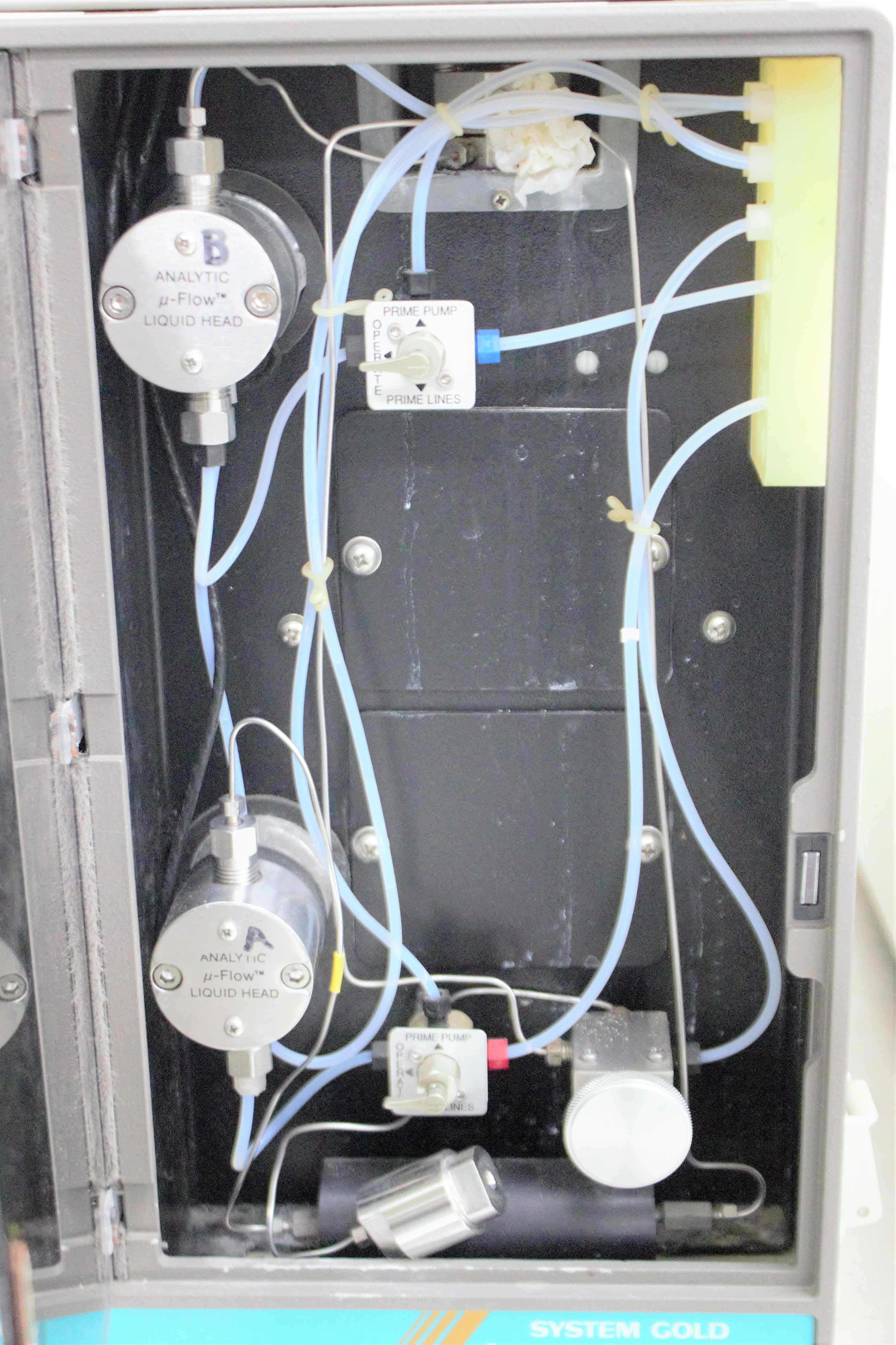 Beckman System Gold HPLC Multimodule 0-6000 psi 190-600 nm Diode Detector
