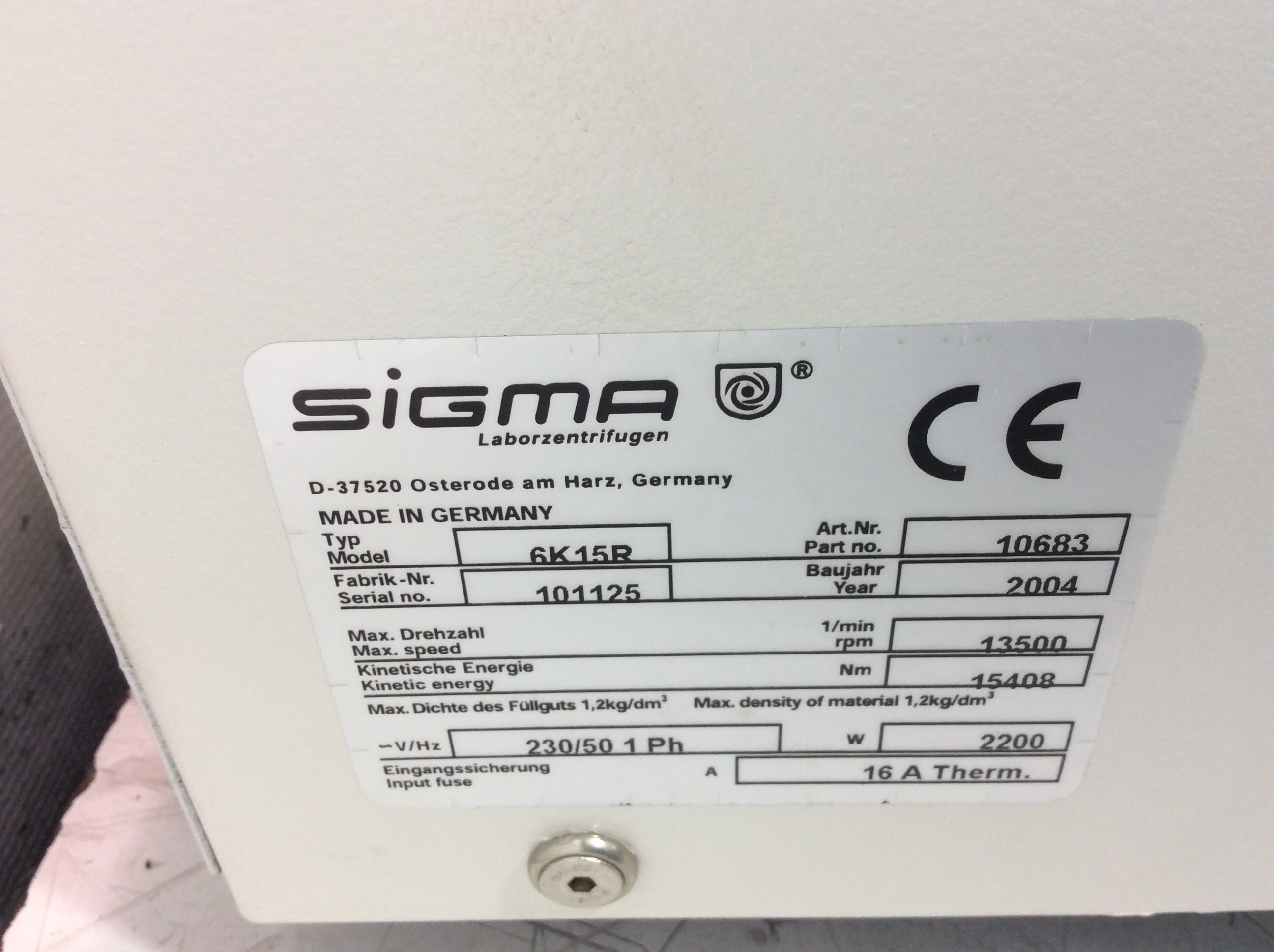 Sigma 6K15 Robot Benchtop Centrifuge 6x500ml -10-40C 15000RPM