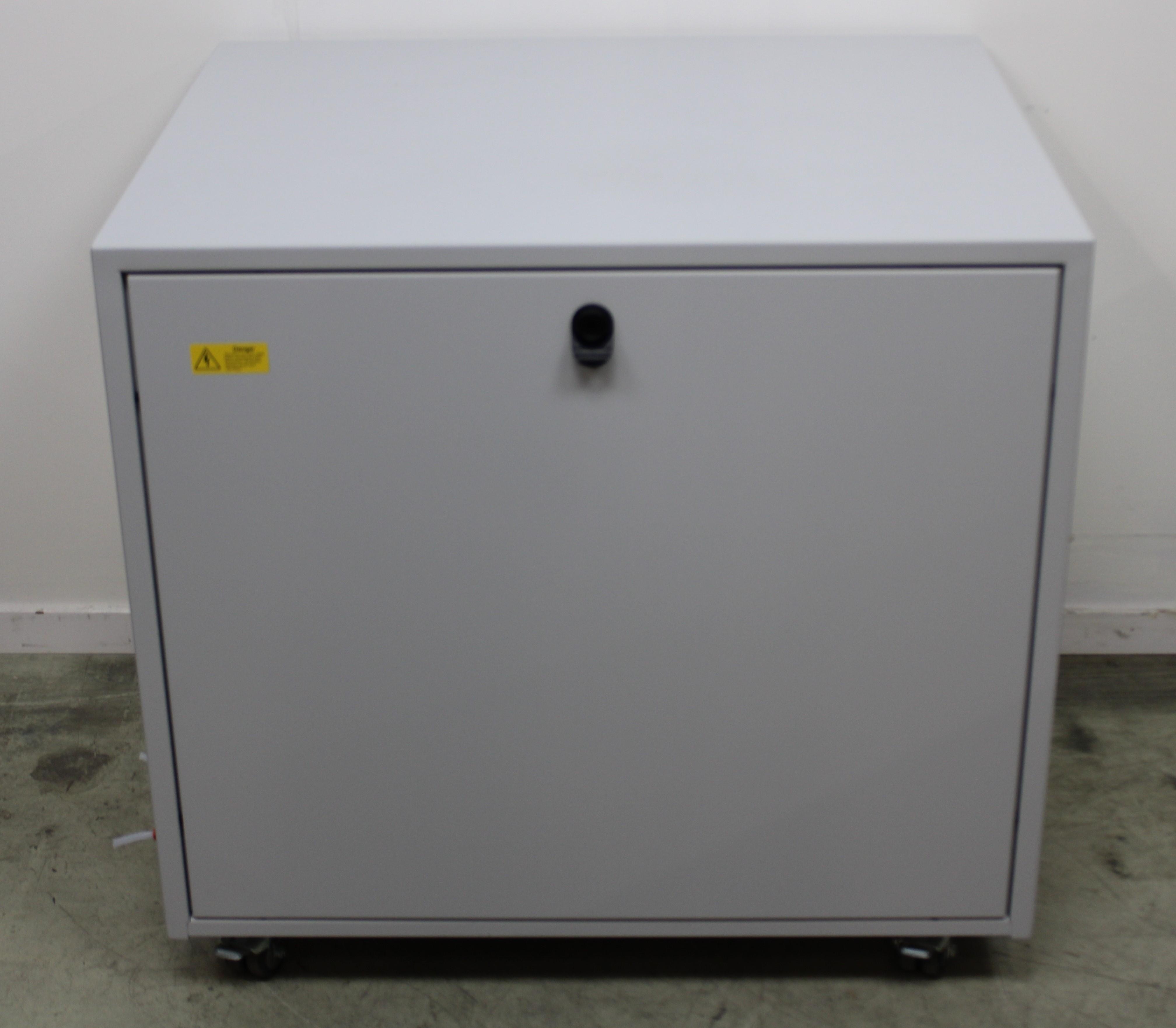 Peak Scientific NM32LA Nitrogen Generator 32 L/min for LC-MS 230V VG Condition