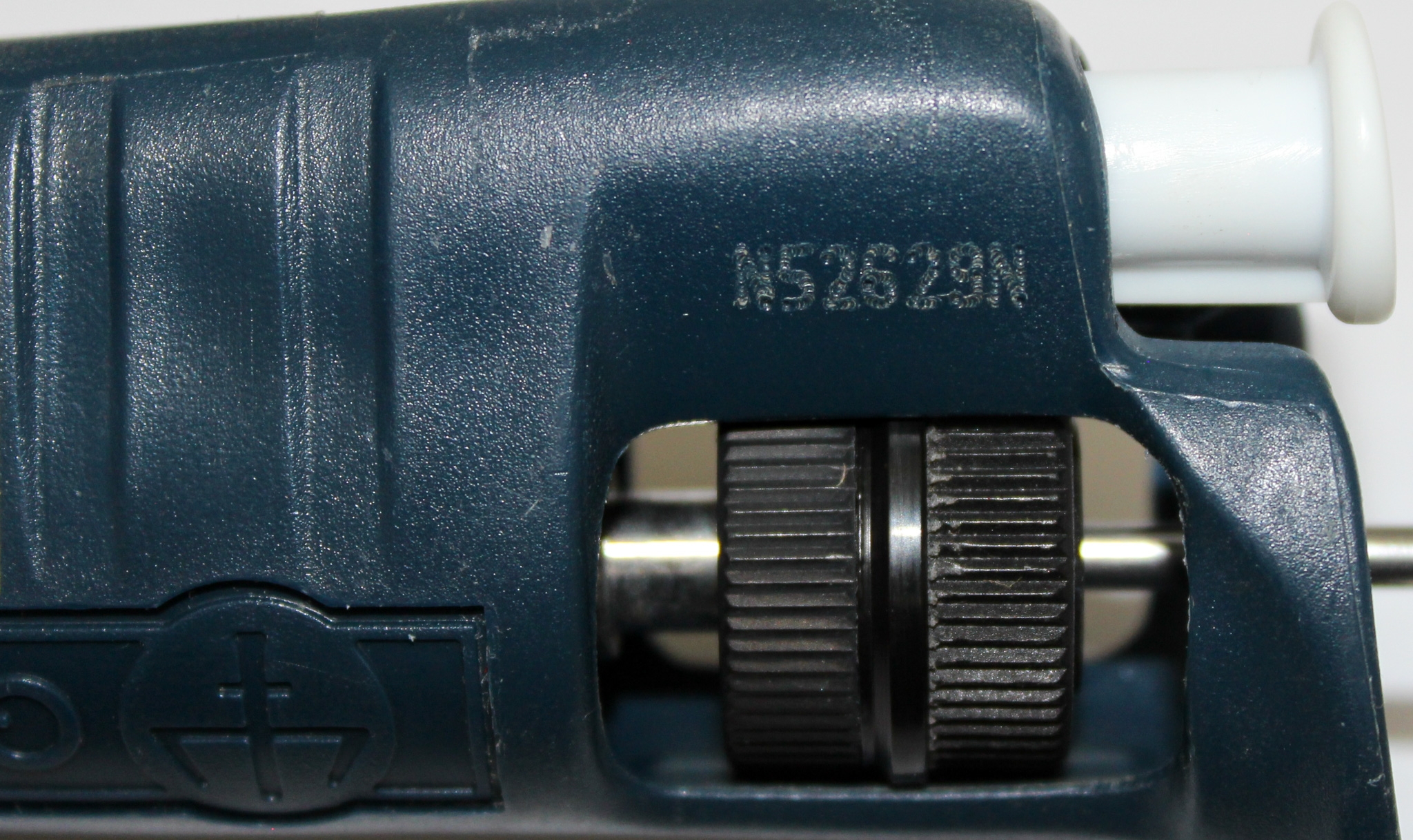 Gilson P100 Pipetman Neo P100N Single-channel Pipette Precision