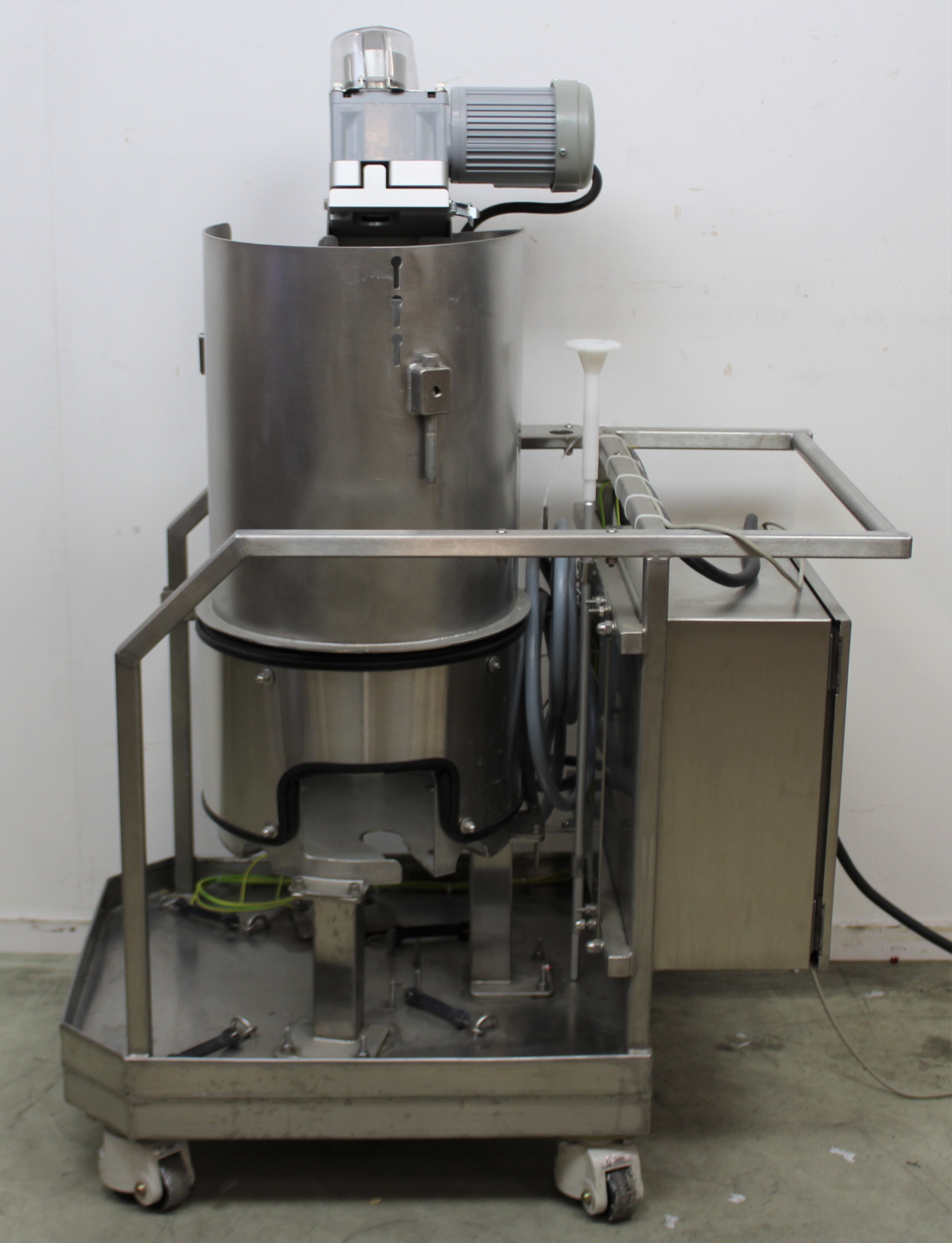 HyClone SV50171.02 50L Single-Use Bioreactor on Rolling Cart with 1/4HP Motor