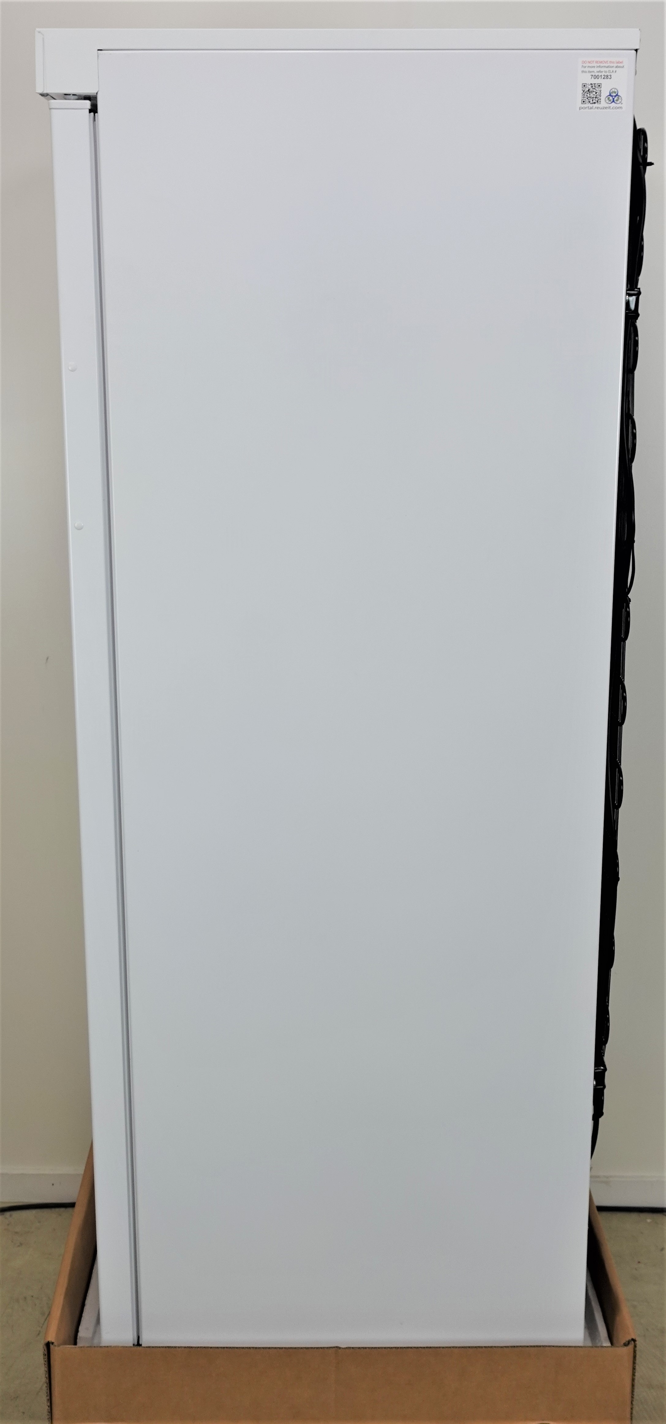 Thermo 232F-AXC-TSC Freezer Flammable Storage Temp Alarms 61.8in Used