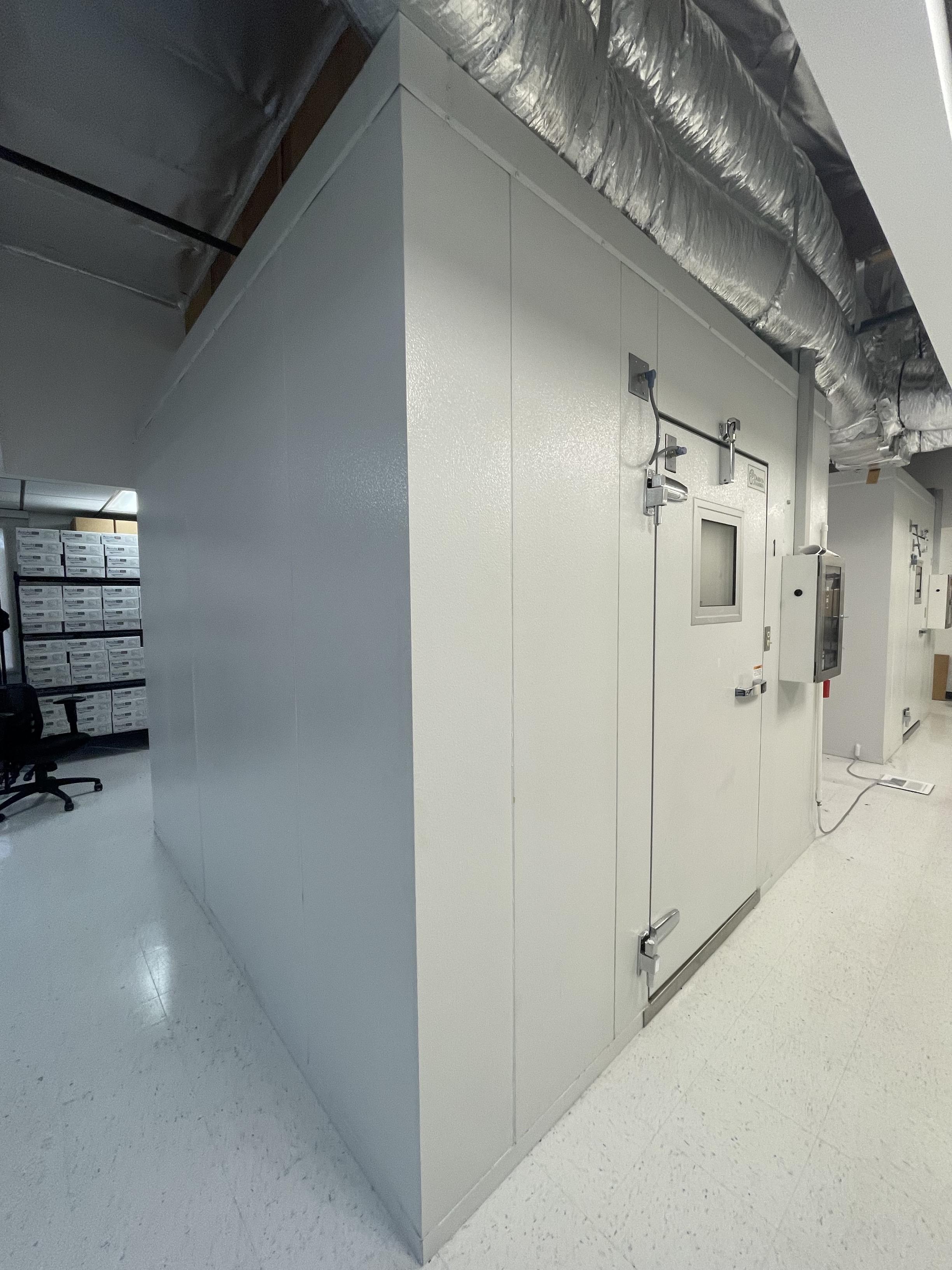 Darwin LAB-G1NN-10X10 Stability Chamber 25C to 40C for GMP Studies