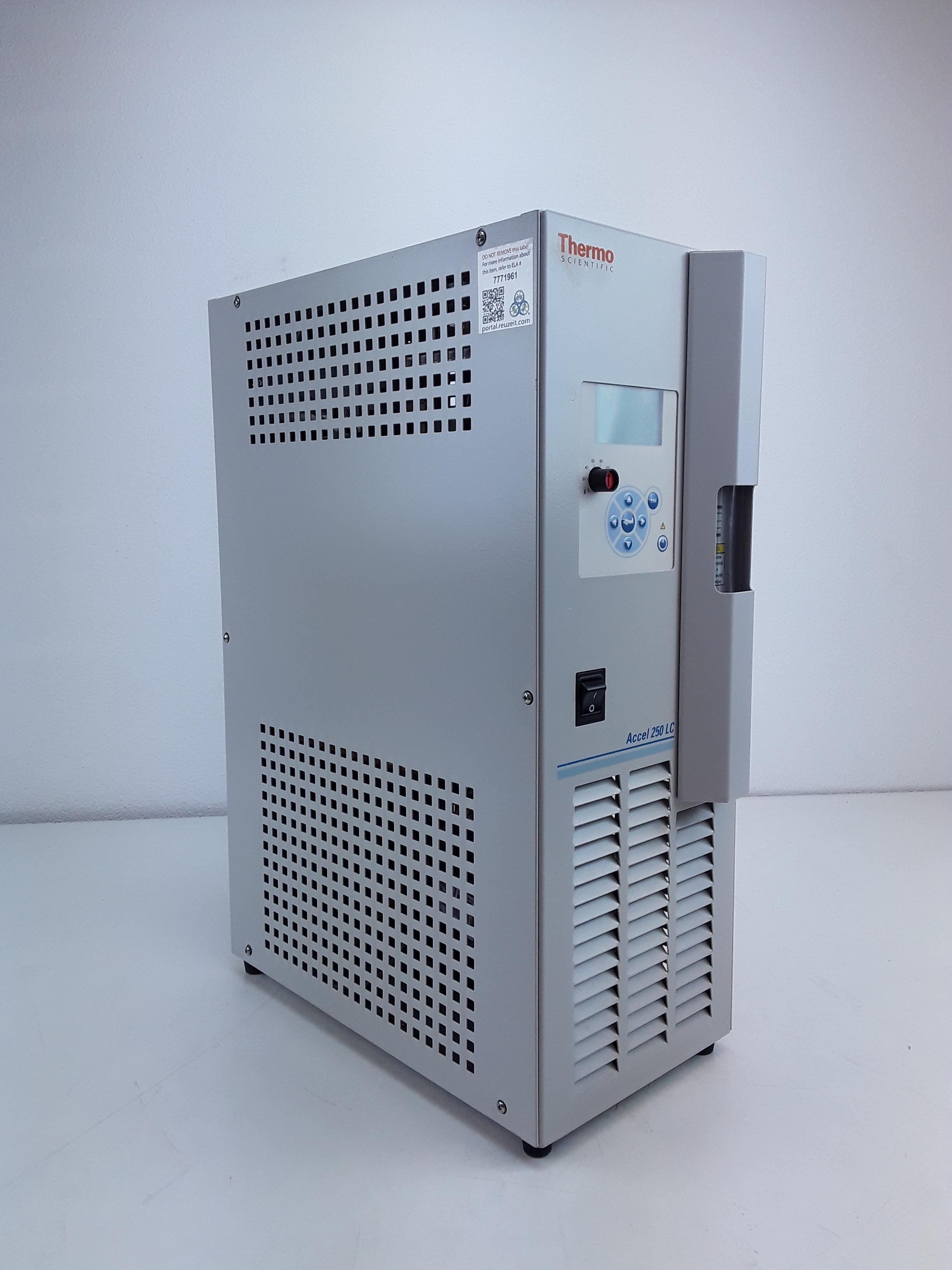 Thermo Accel 250 LC Chiller Heater Recirculating Unit 230V 15L Turnkey