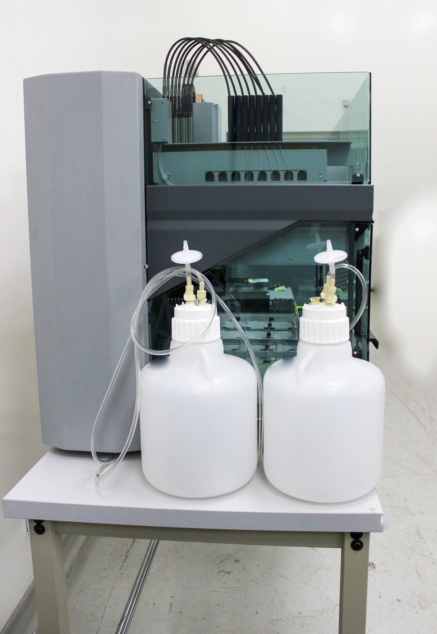 TECAN Freedom EVO-2 150 Base Liquid Handler System with Computer