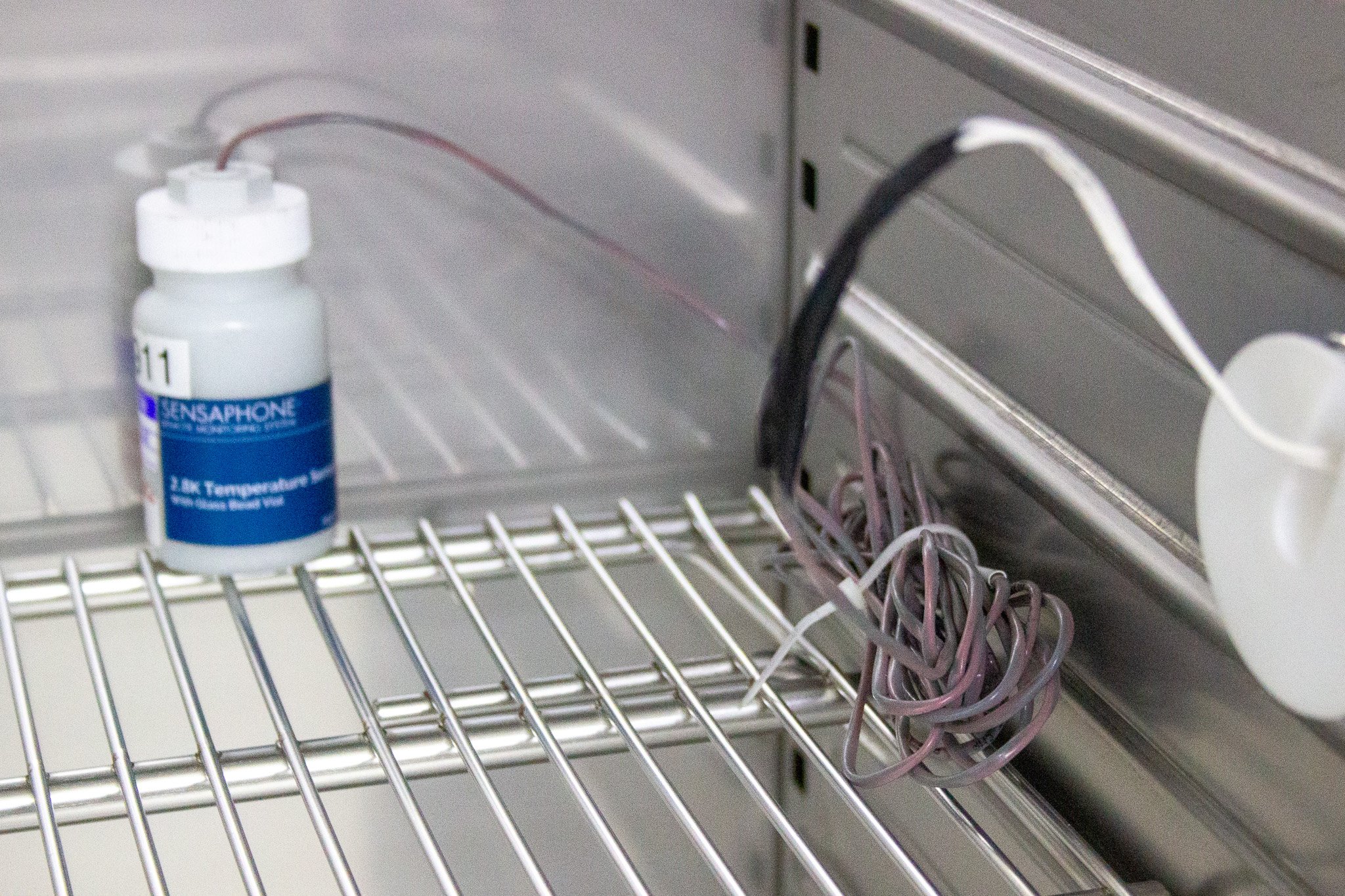 BMT ClimaCell CLC-B2V-M Cooling Incubator 707L Controlled Humidity 10-90C Range