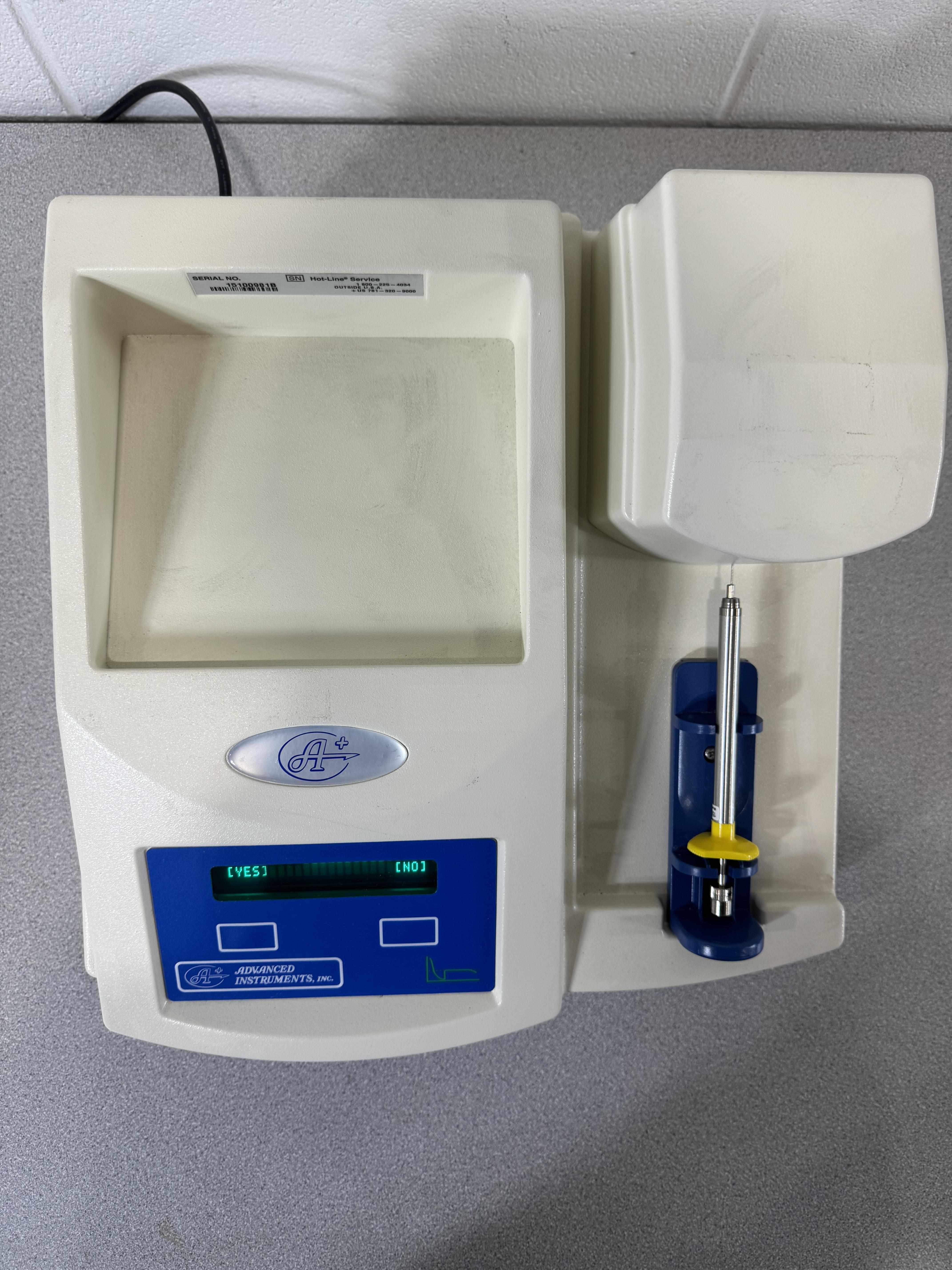 Advanced 3320 Micro Osmometer for Osmolality Measurement 20L Used Functional