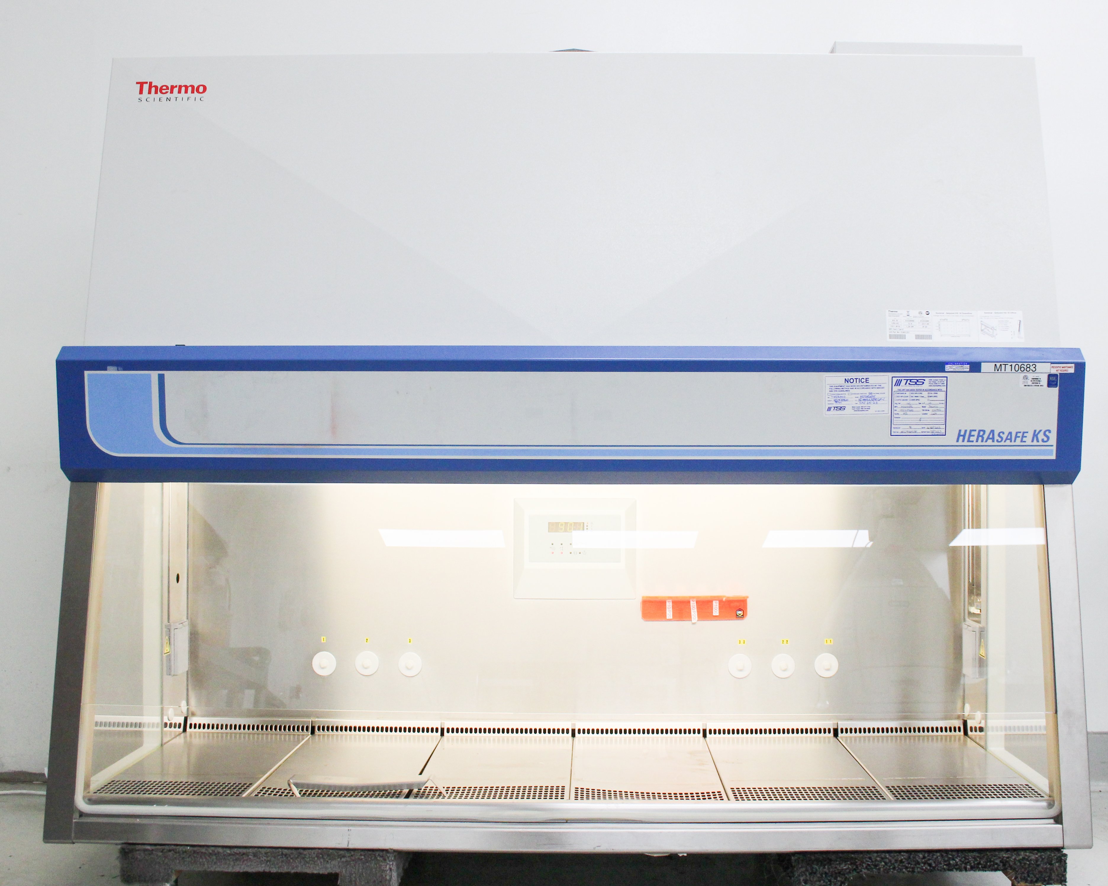 Thermo HERAsafe KS 18 6ft Biosafety Cabinet Class II A2 Needs