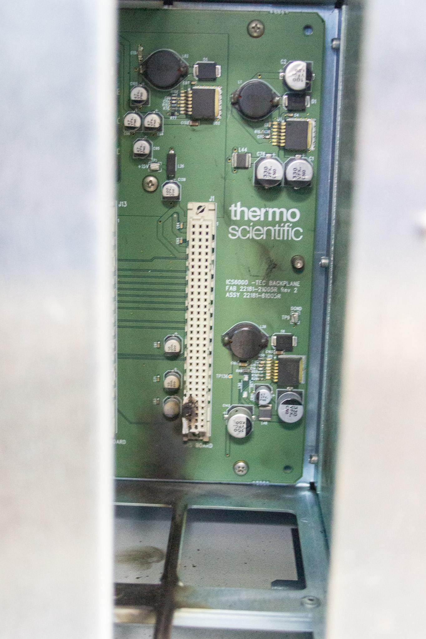 Thermo Dionex ICS-6000 DC-6 Chromatography Compartment Parts Only 18C-70C