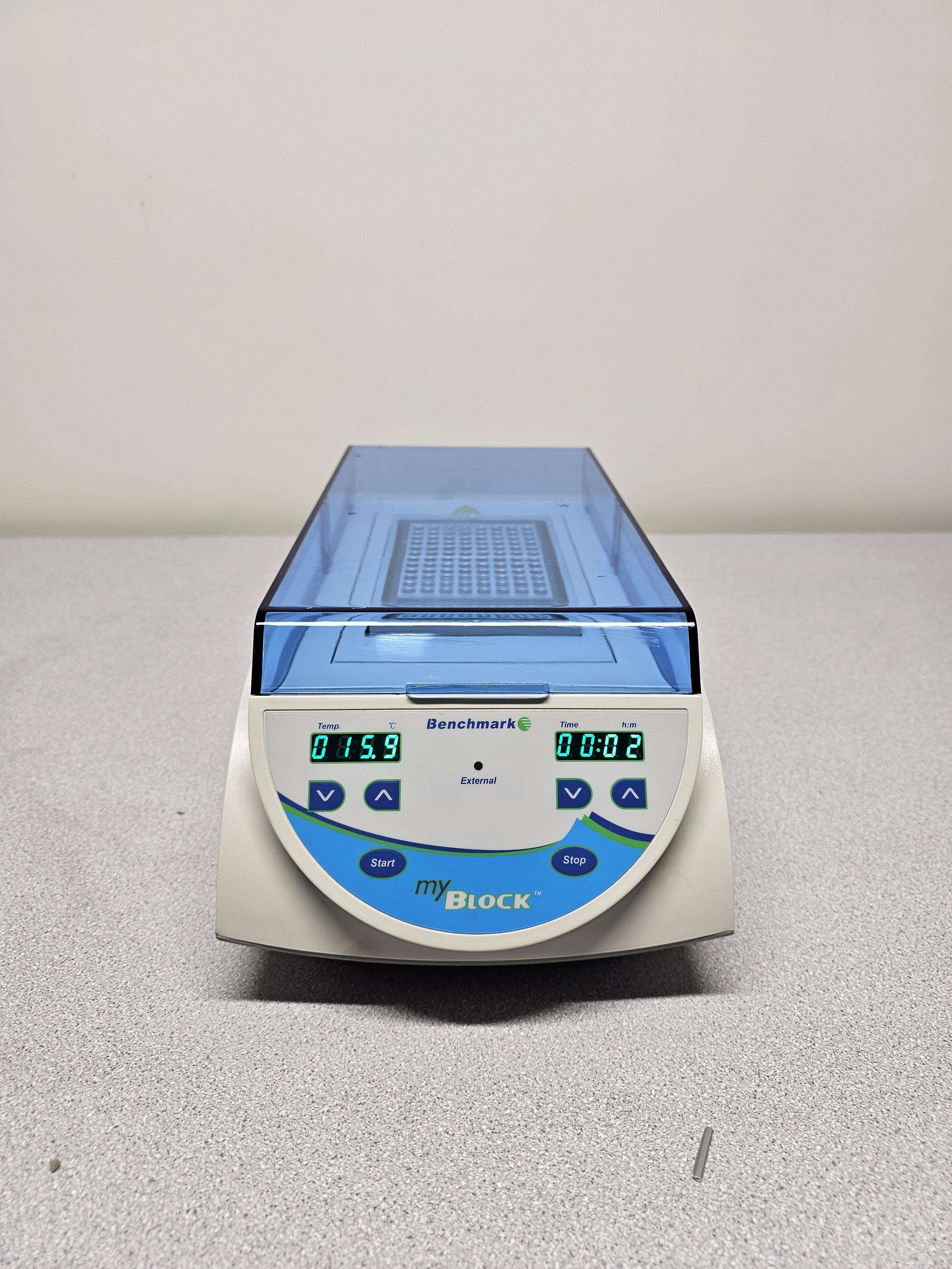 Benchmark Scientific BSH5002 Dry Bath Incubator Block Heater Temp Control