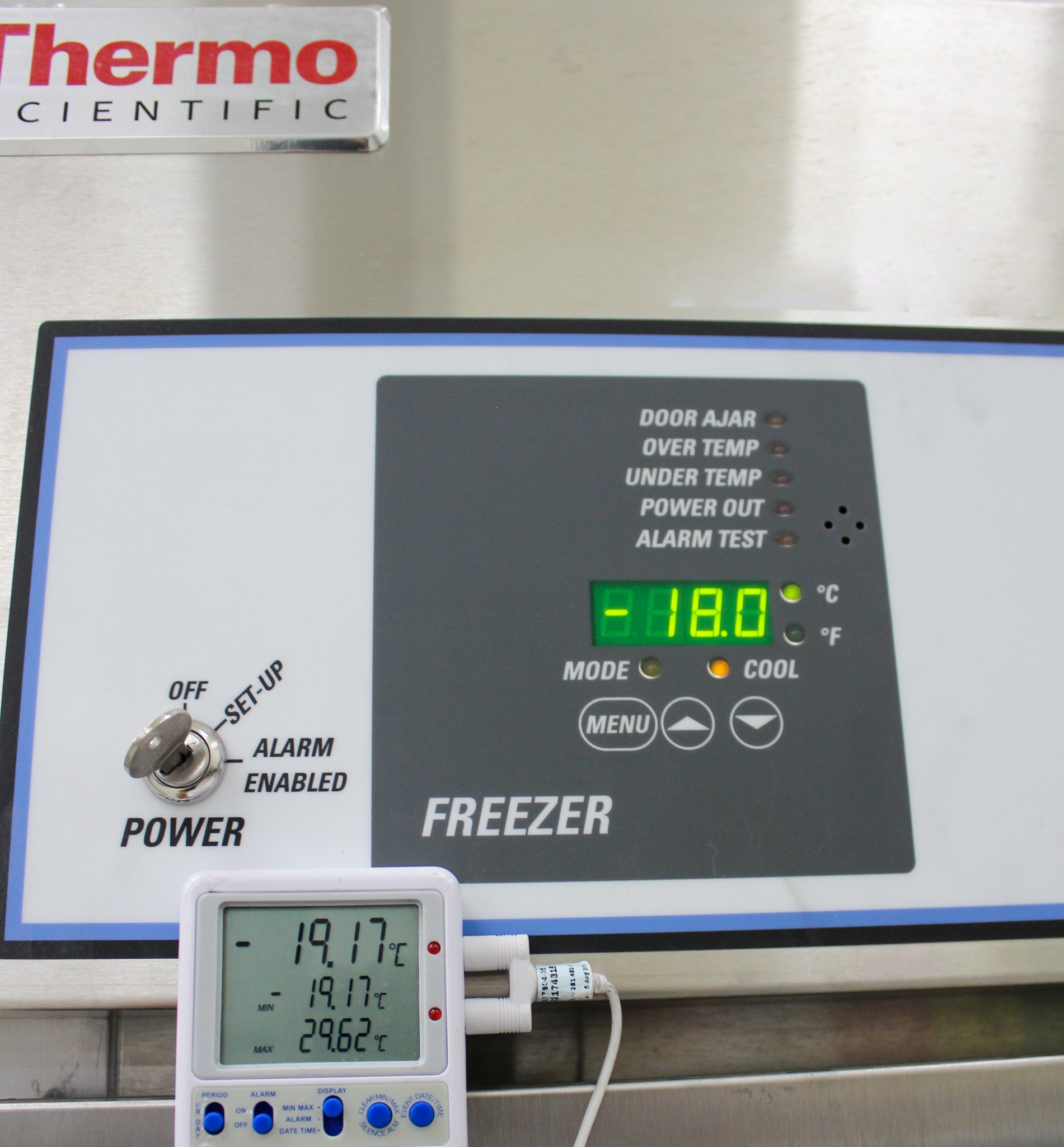 Thermo MC20SS-SAEE-TS Refrigerator Freezer Combo 20 cu ft -20 to 4C Dual System