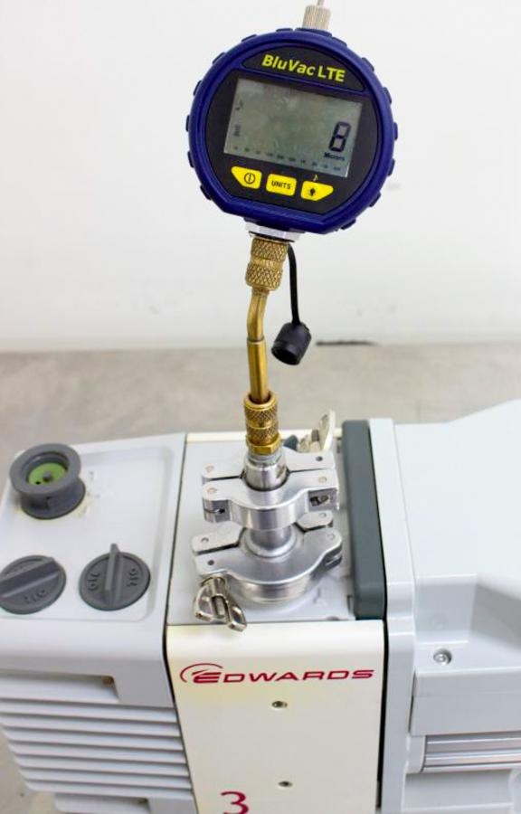 Edwards RV3 A65201903 Vacuum Pump High Speed Low Noise 48dBA 220gh Water